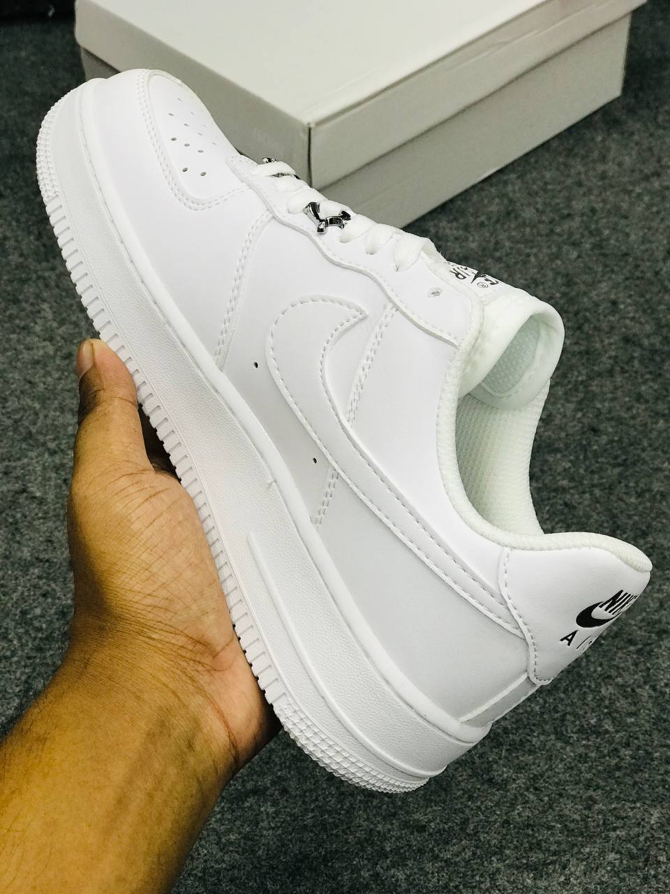 Nike Air Force 1 Low white silver Custom_img_1