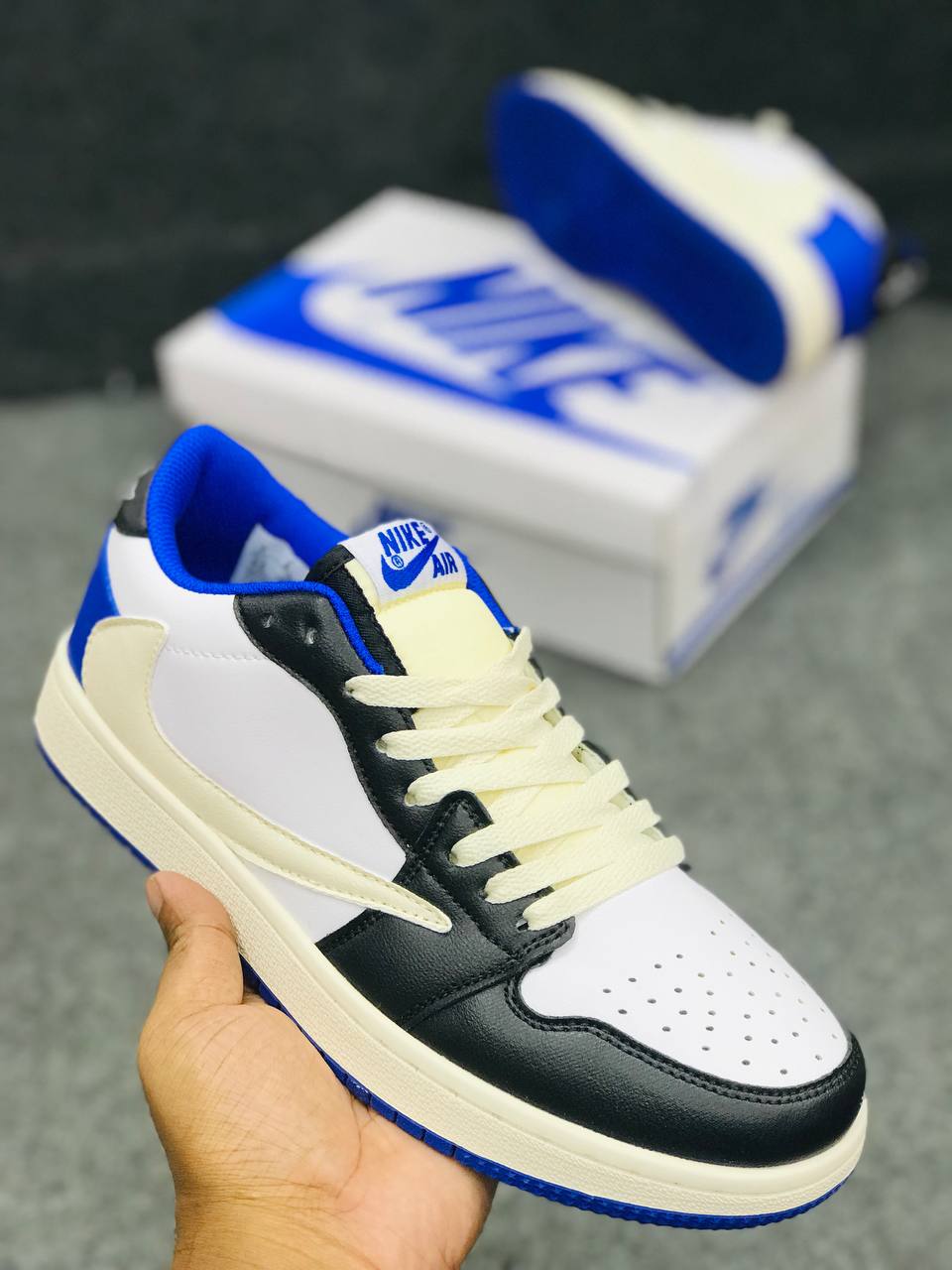 Air Jordan 1 Low Travis Scott x Fragment_img_0