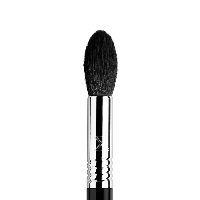 SIGMA – Tapered Highlighter Brush (F35)