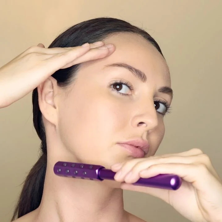 COSMEDIX – CLEAN Clinical Luxurious Face Roller_img_2