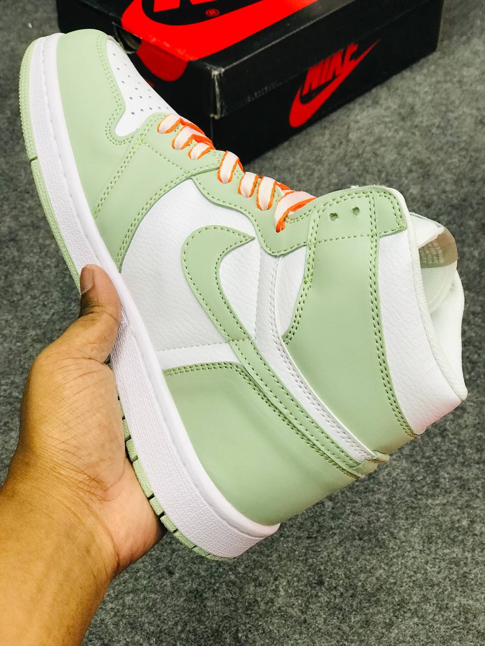 AIR JORDAN 1 HIGH OG "Seafoam"_img_1
