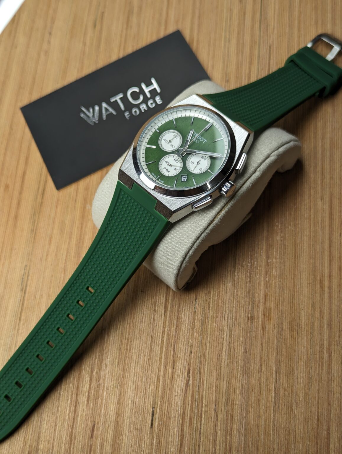 Tissot Chronograph Green S Watch_img_2