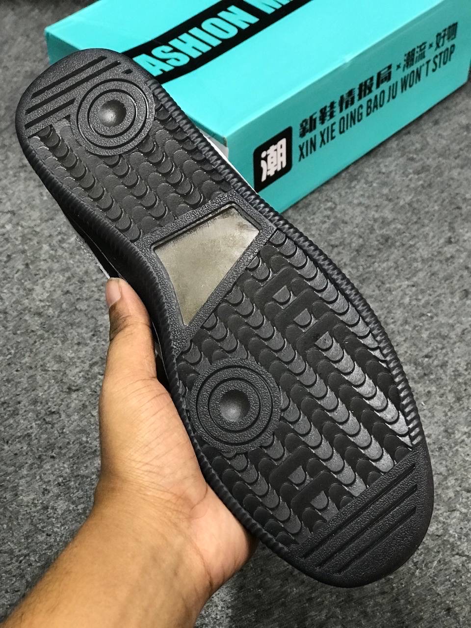 Onitsuka Tiger Tokuten_img_4