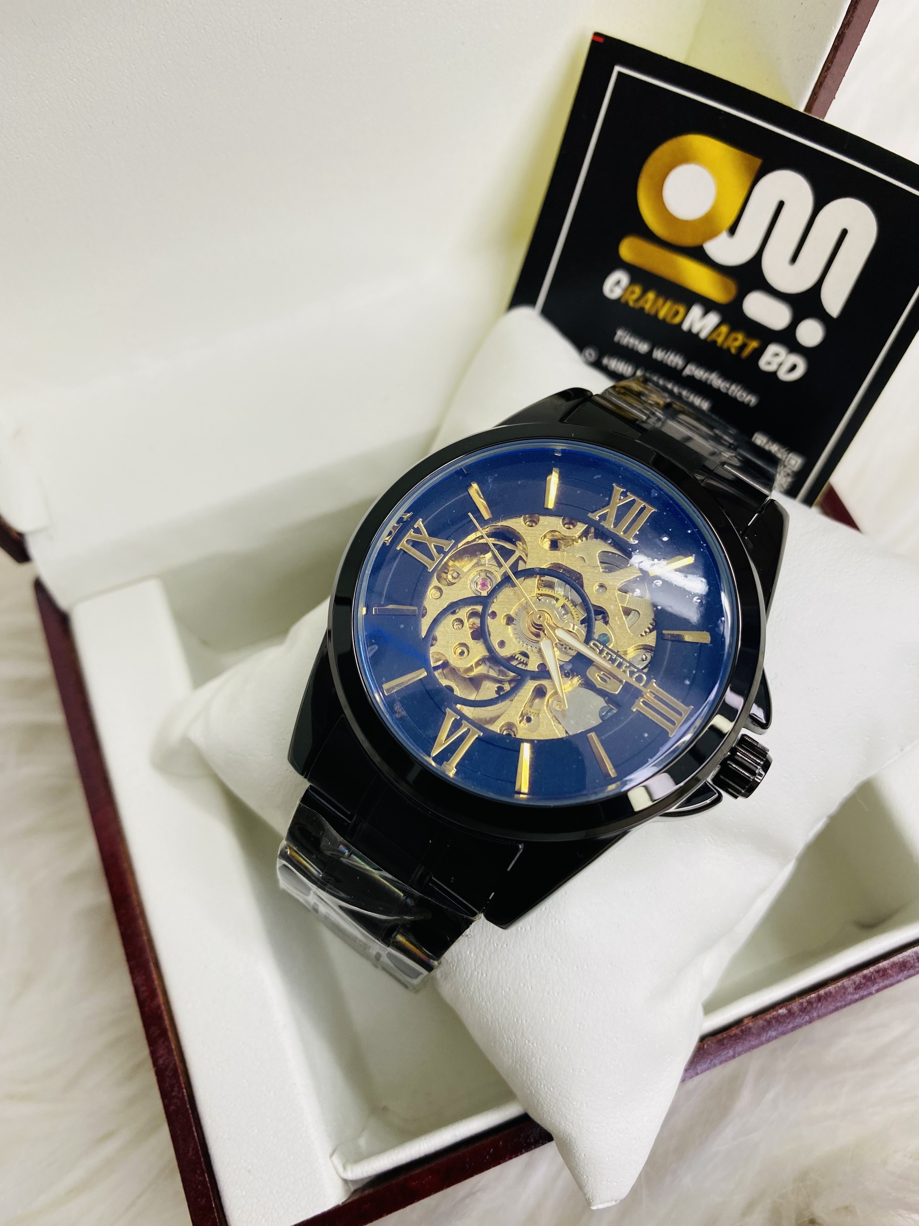 Automatic mens watch