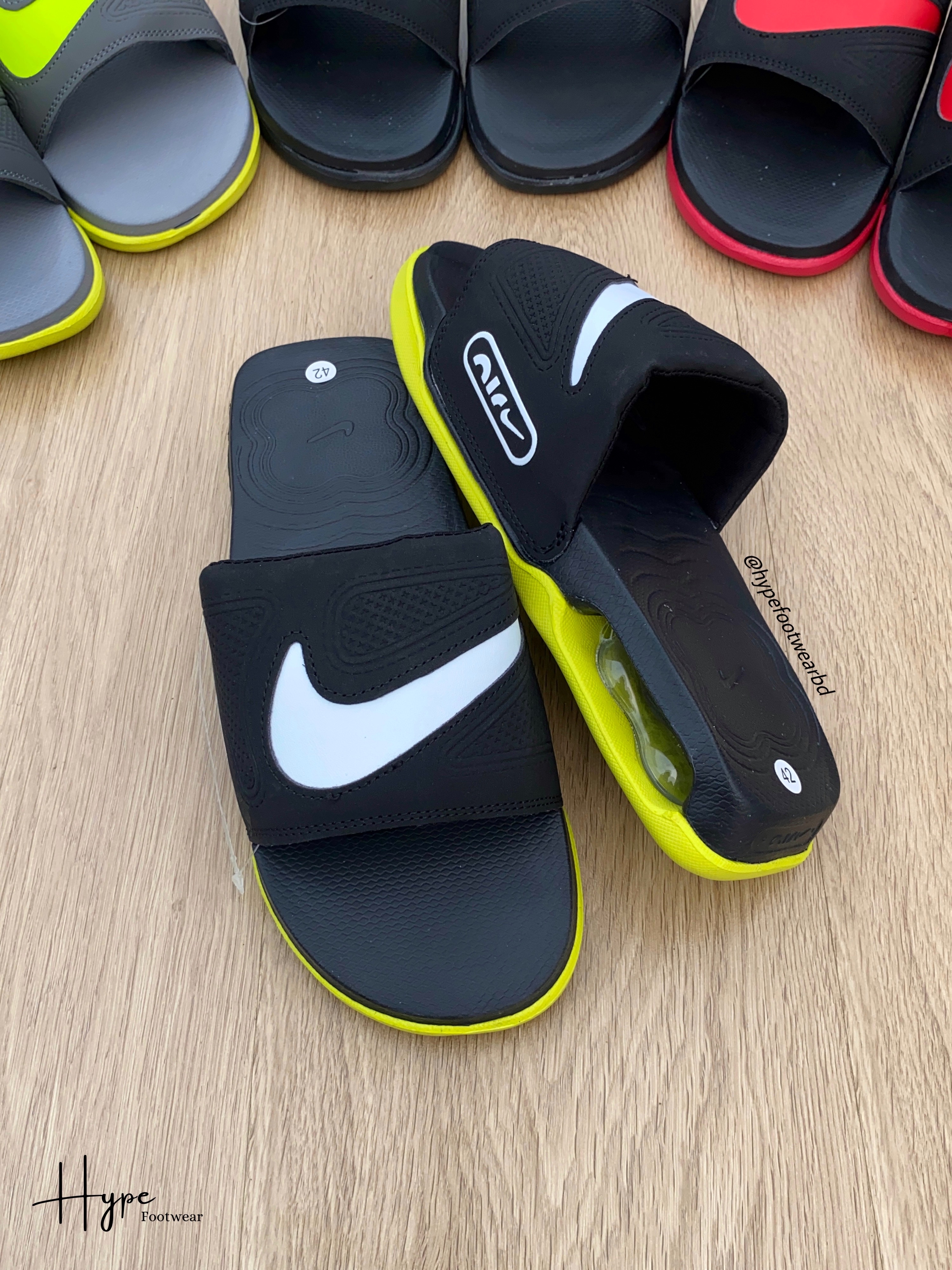 Nike Air Max (Black-White)_img_1