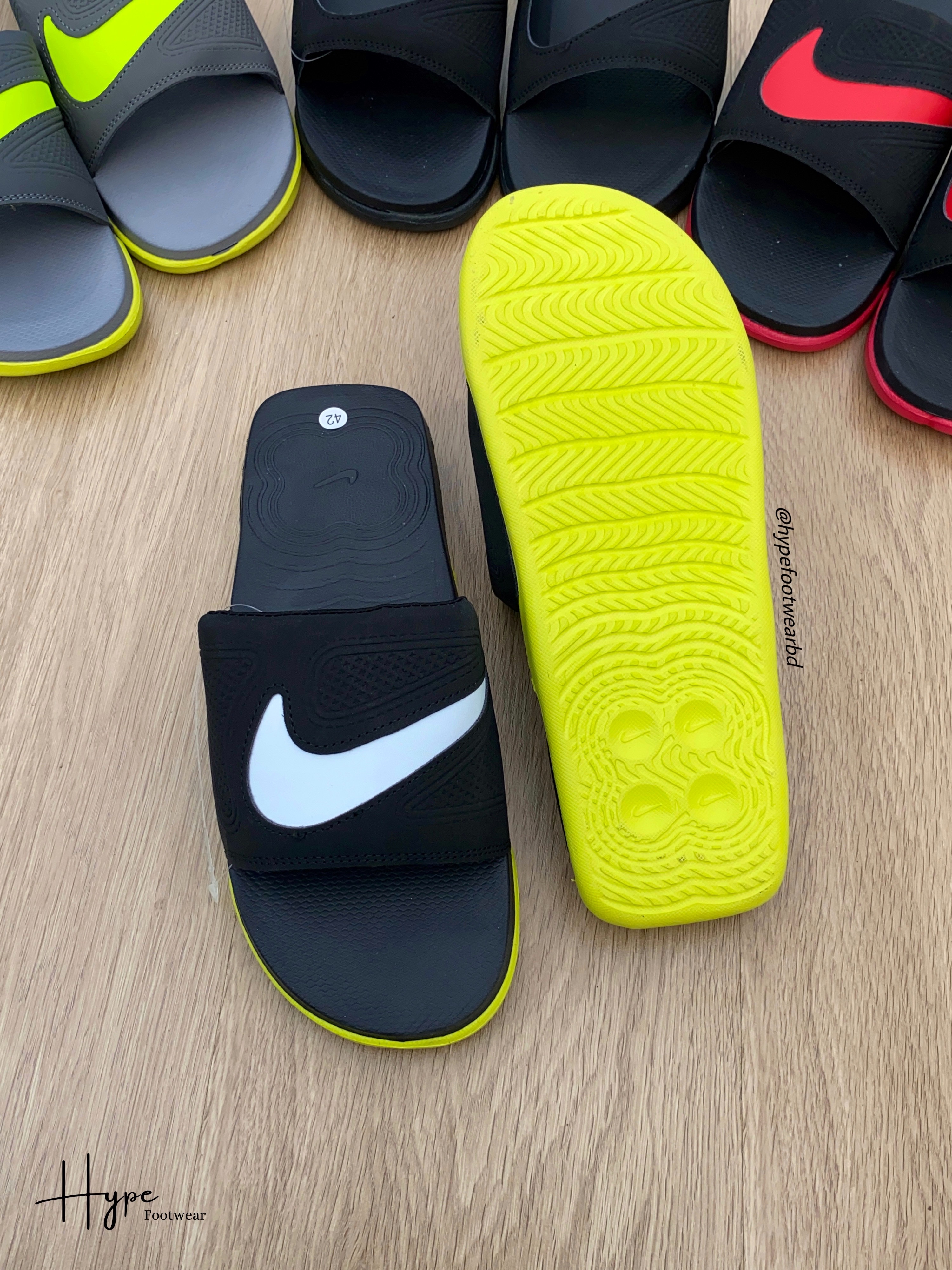 Nike Air Max (Black-White)_img_2