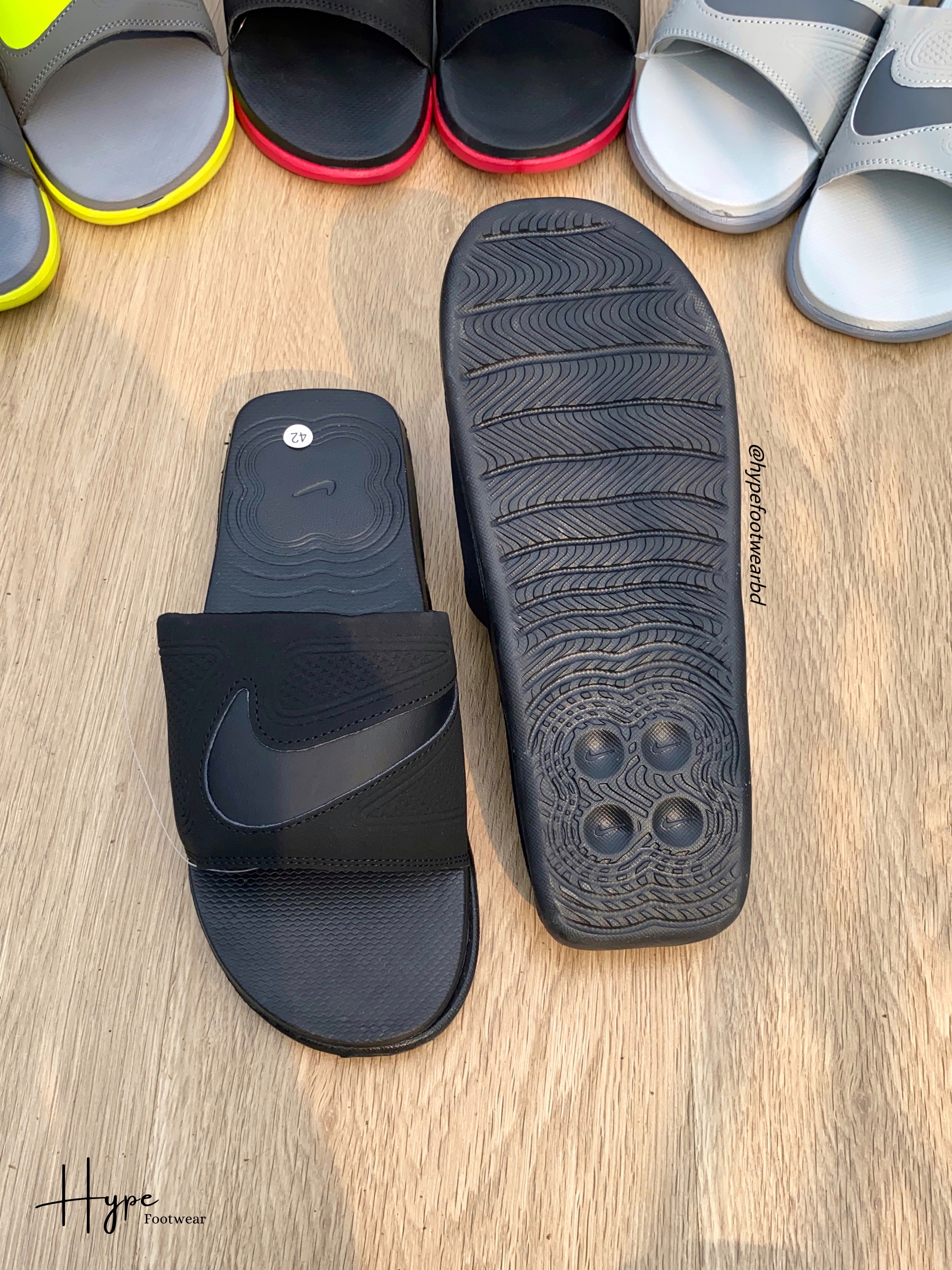 Nike Air Max (Black)_img_2