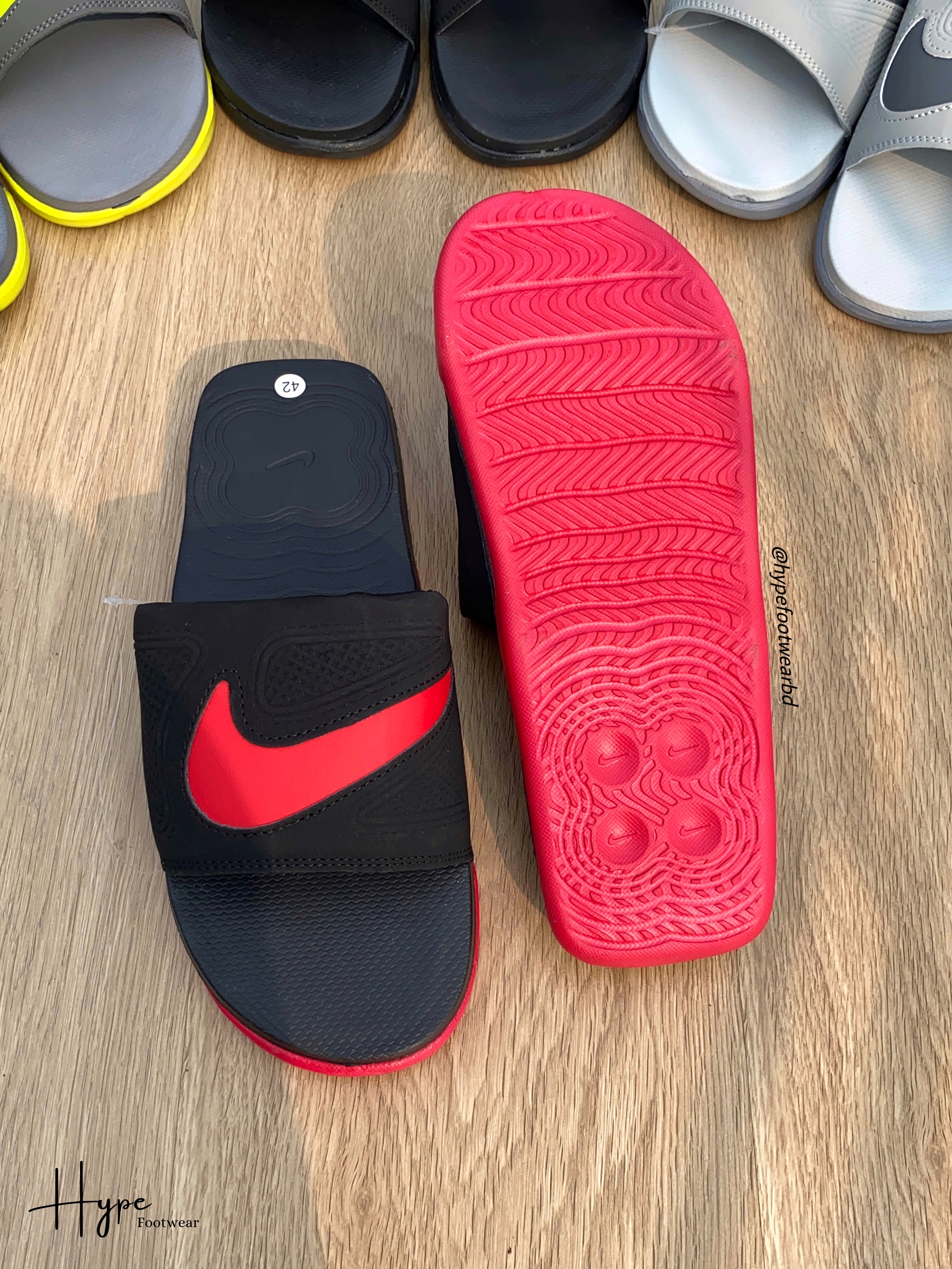 Nike Air Max (Black-Red)_img_2