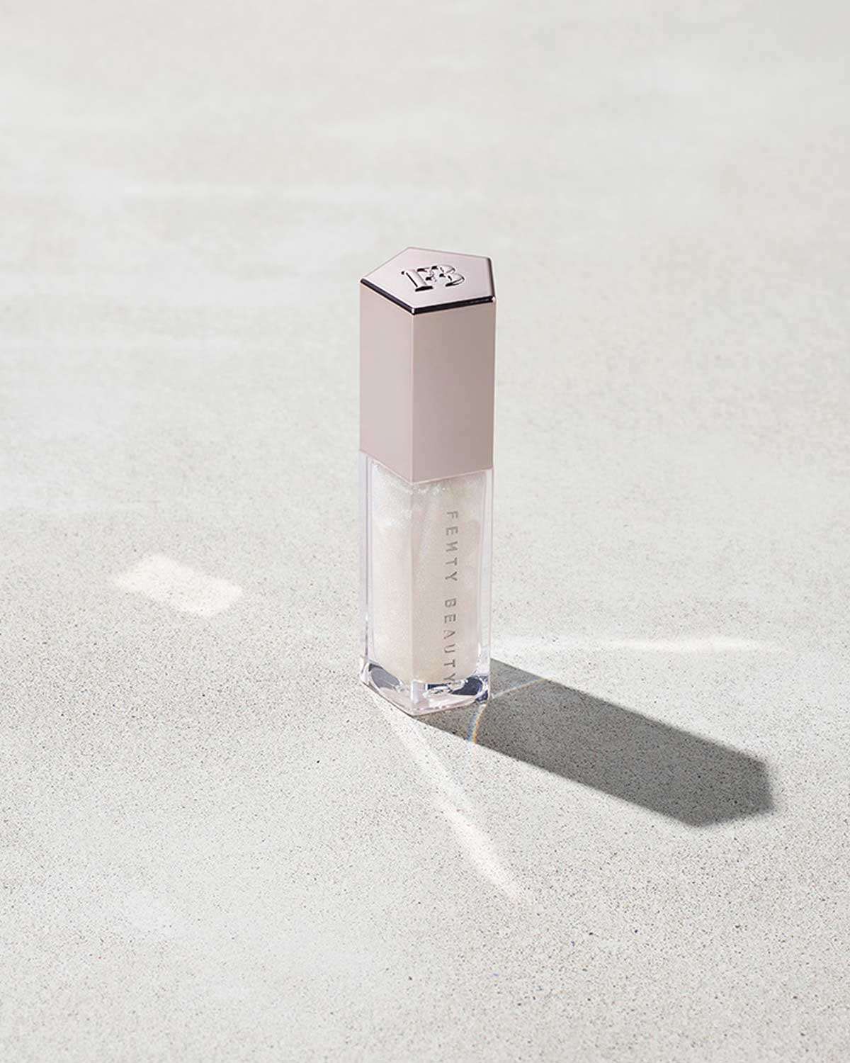 Fenty Beauty – Gloss Bomb Universal Lip Luminizer_img_1