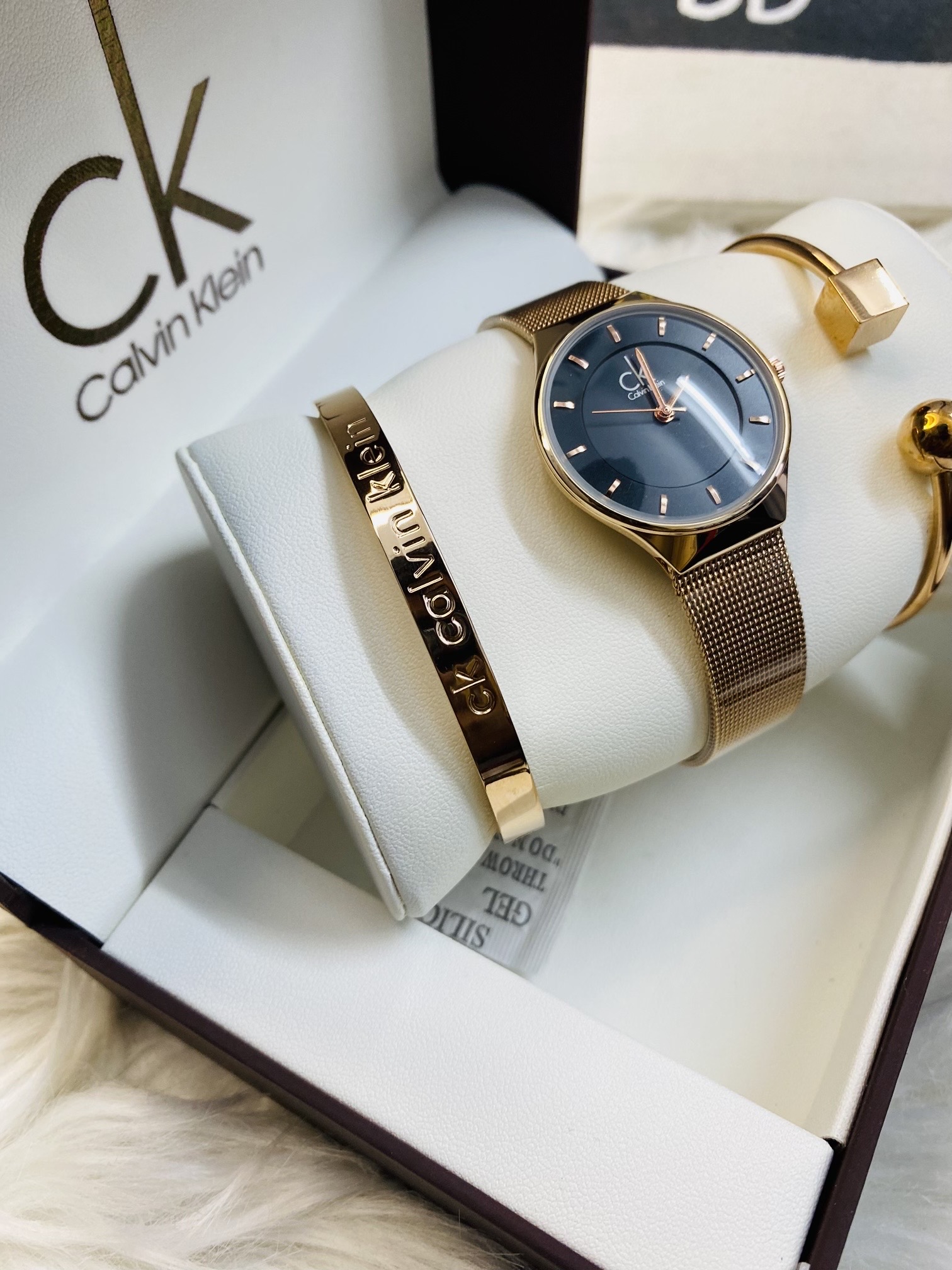 2 in one combo set watch