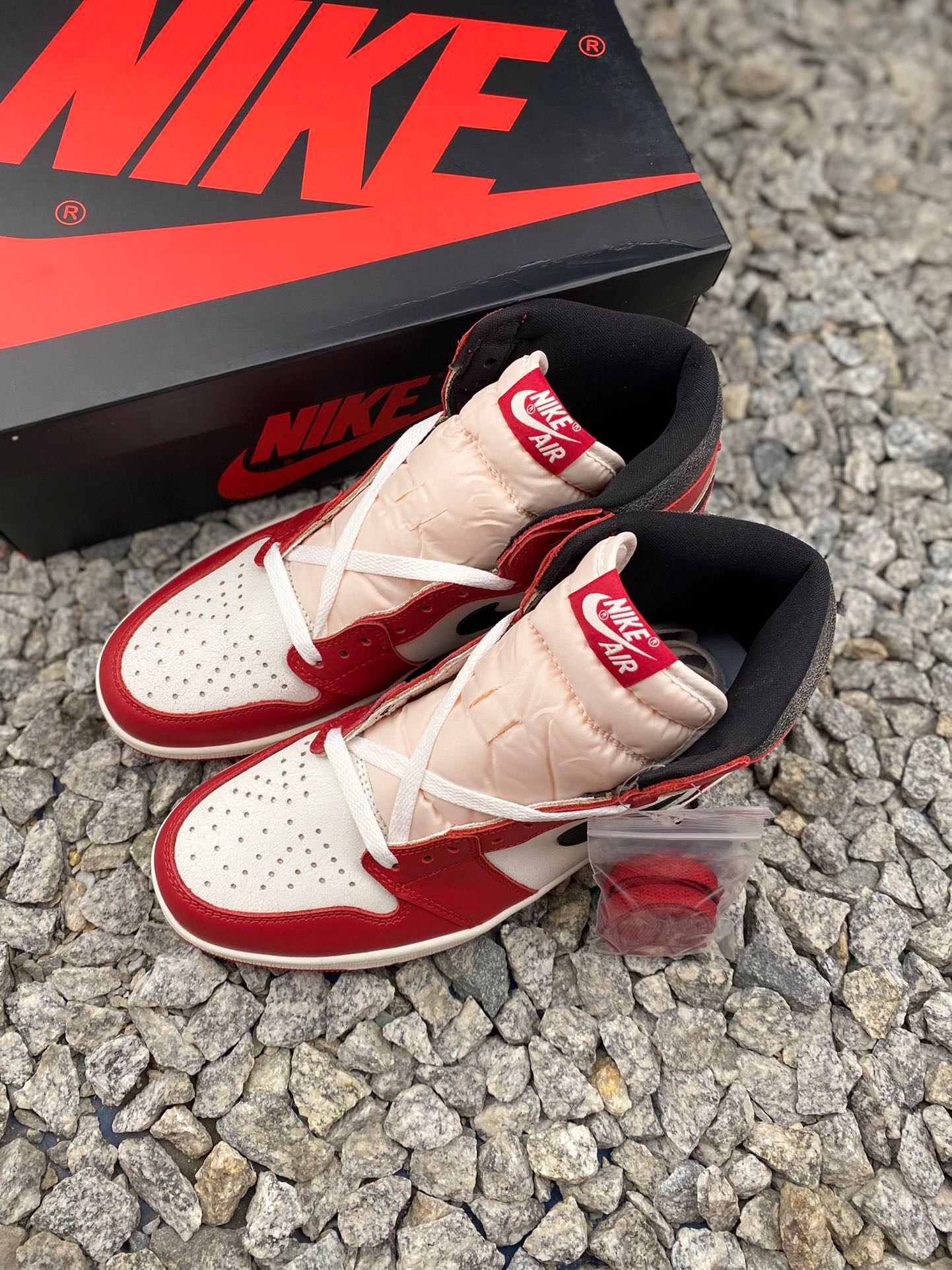 NIke Air Jordan 1 Retro High OG (1:1) (OEM)_img_3