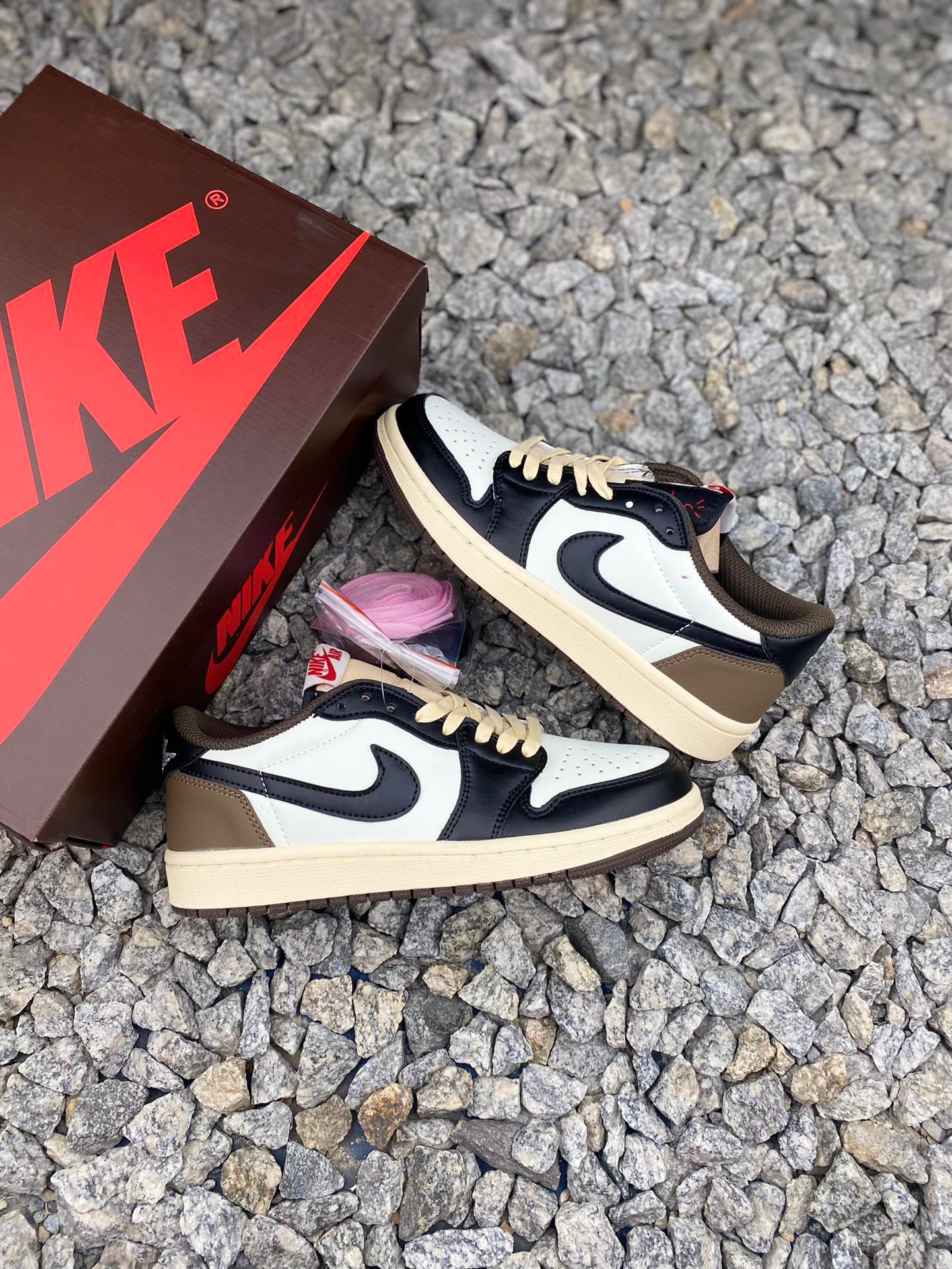Nike Air Jordan 1 Low Mocha (1:1) (OEM)