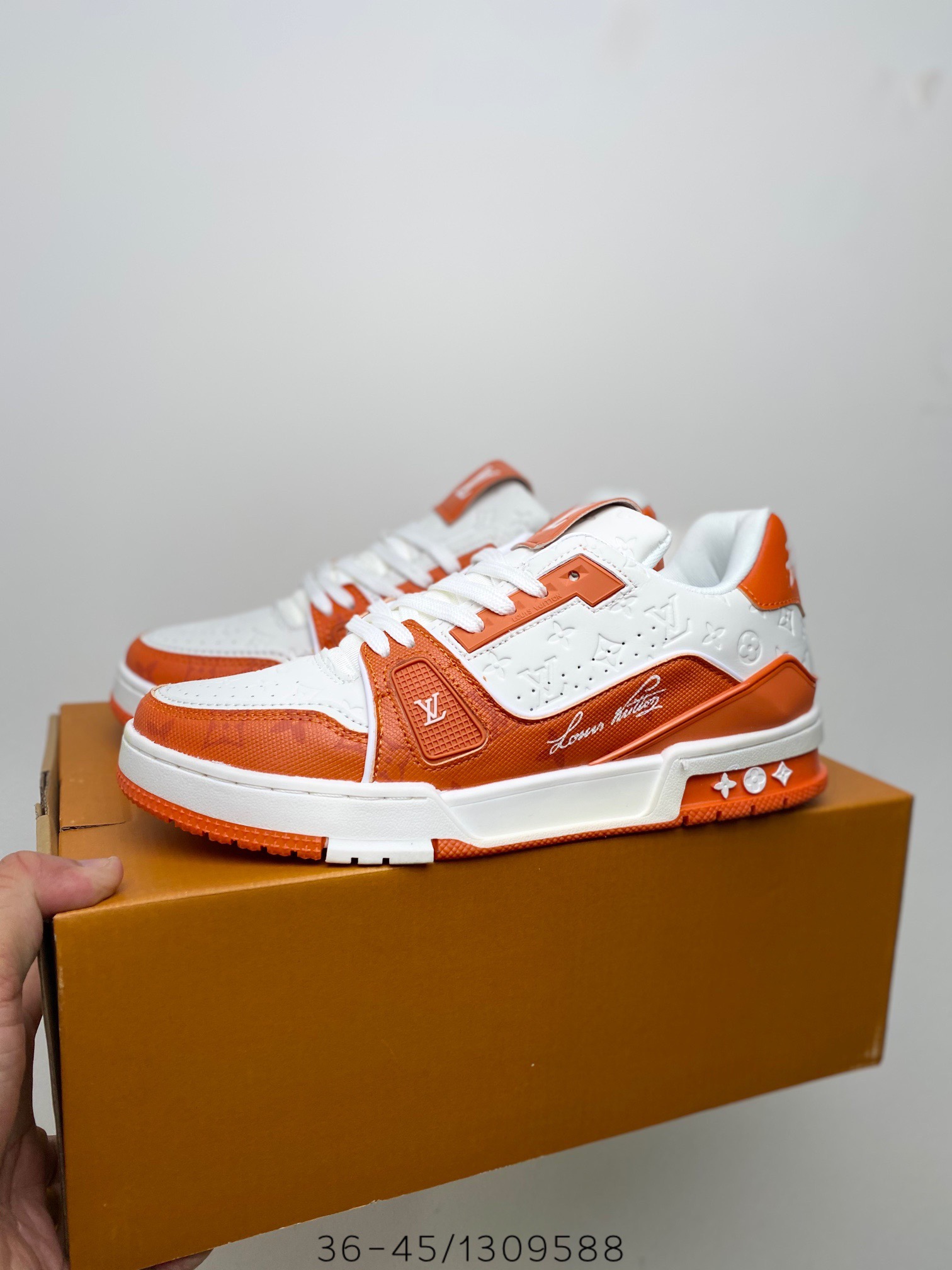 Louis Vuitton Trainer (1:1)_img_6