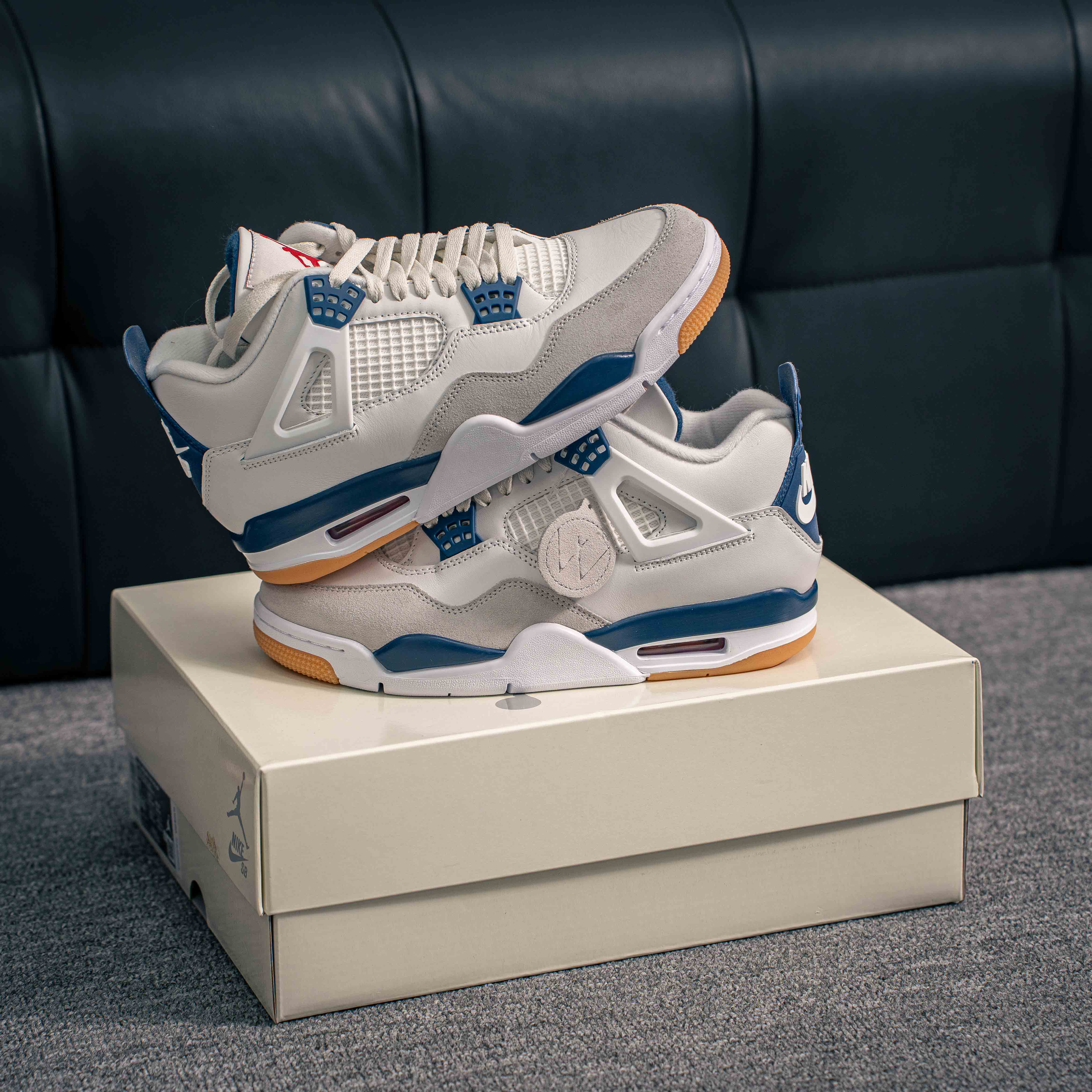 Nike Air Jordan 4 Retro (1:1)_img_1