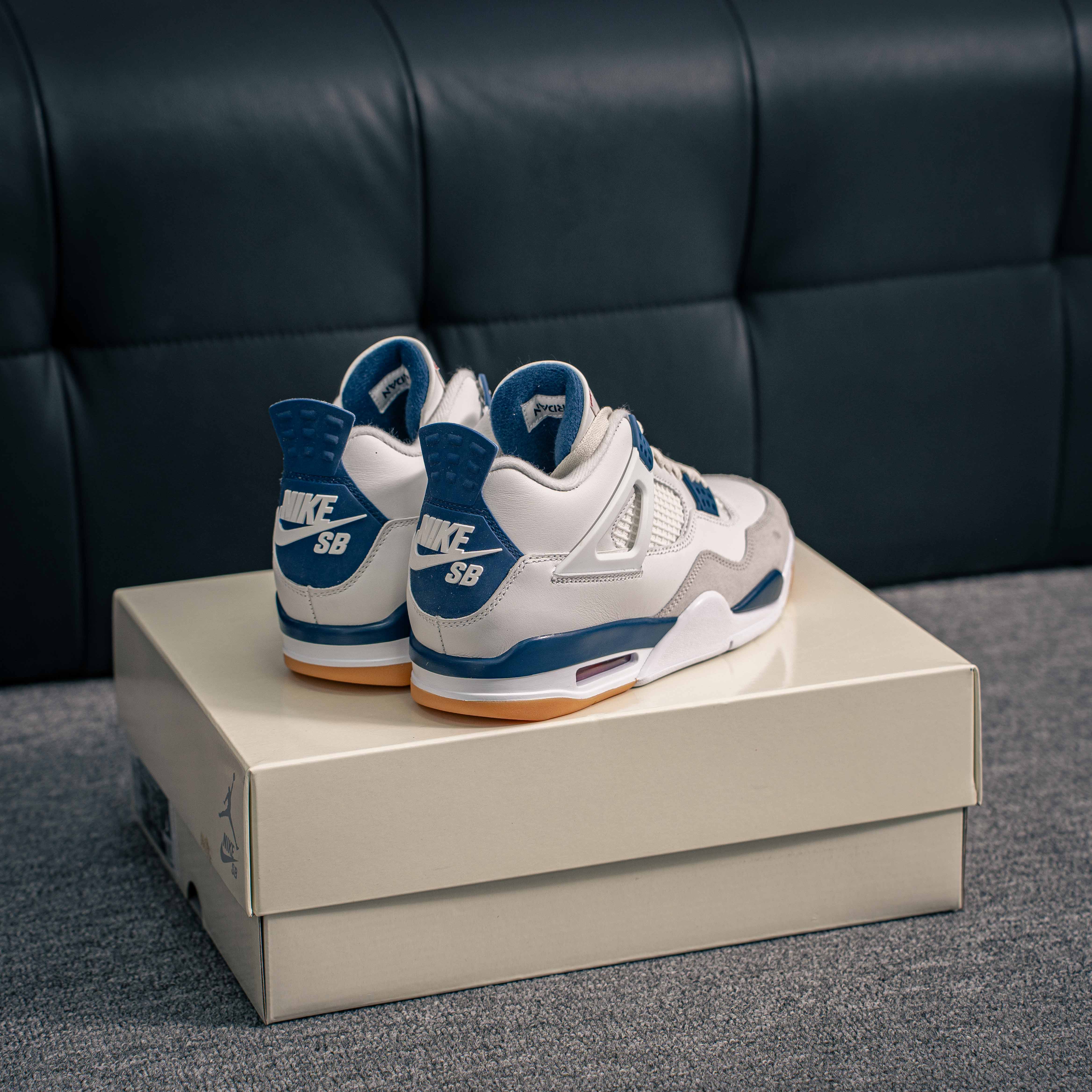 Nike Air Jordan 4 Retro (1:1)_img_4