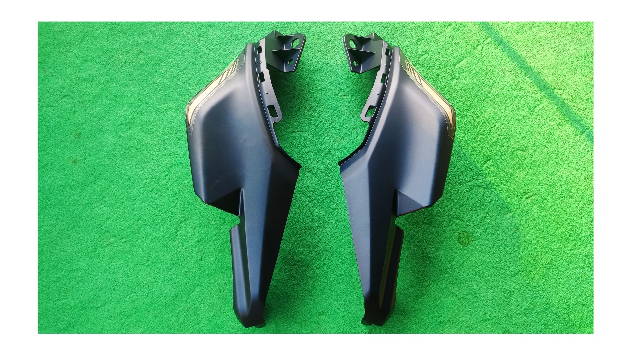 Back panel for Yamaha FZS V3 (Mat Blue) bike._img_2