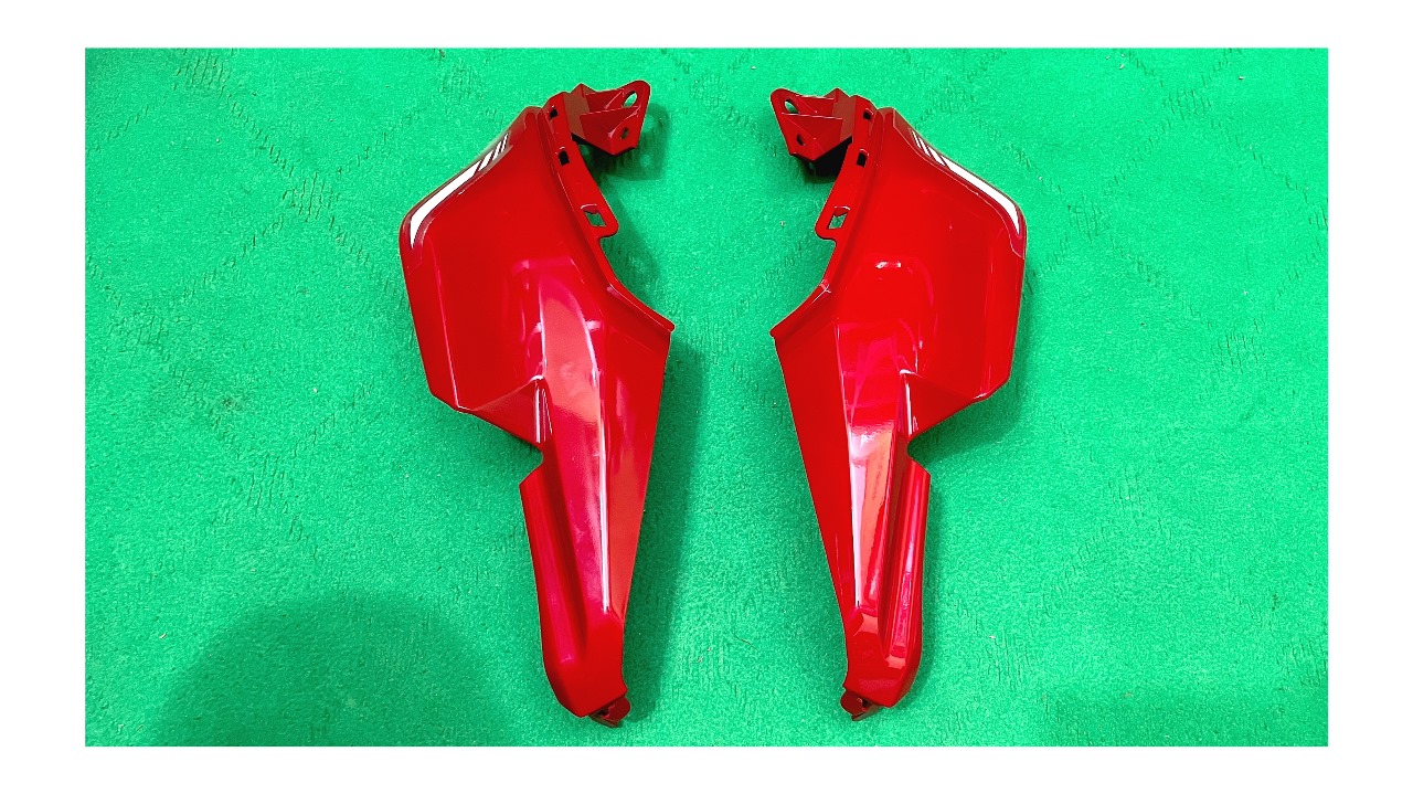 Back Panel for Yamaha FZS V3 (Glossy Red) bike._img_1
