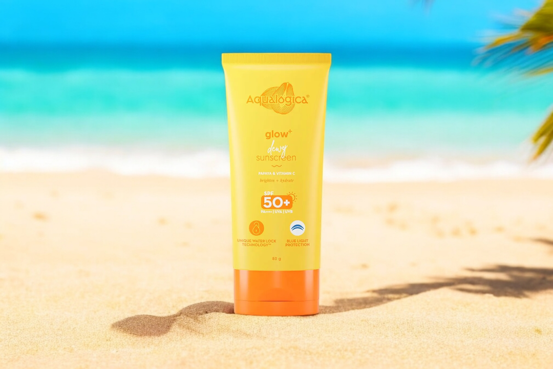 Aqualogica Glow+ Dewy Lightweight & Hydrating Travel-Friendly Sunscreen with SPF 50+ & PA++++ for UVA/B & Blue Light Protection & No White Cast - 30g_img_0