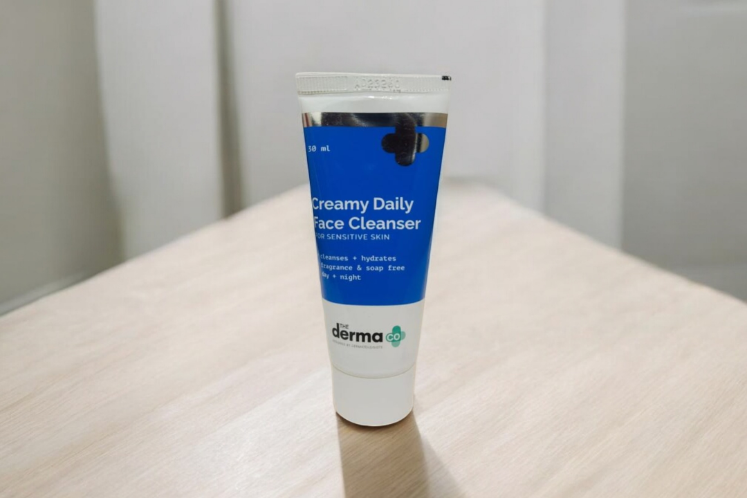 Derma co Creamy Daily Face Cleanser 30ml