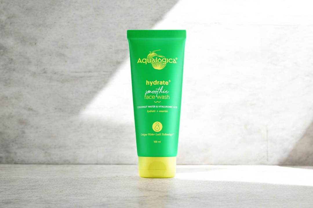 Aqualogica Hydrate+ Smoothie Face Wash 100 ml