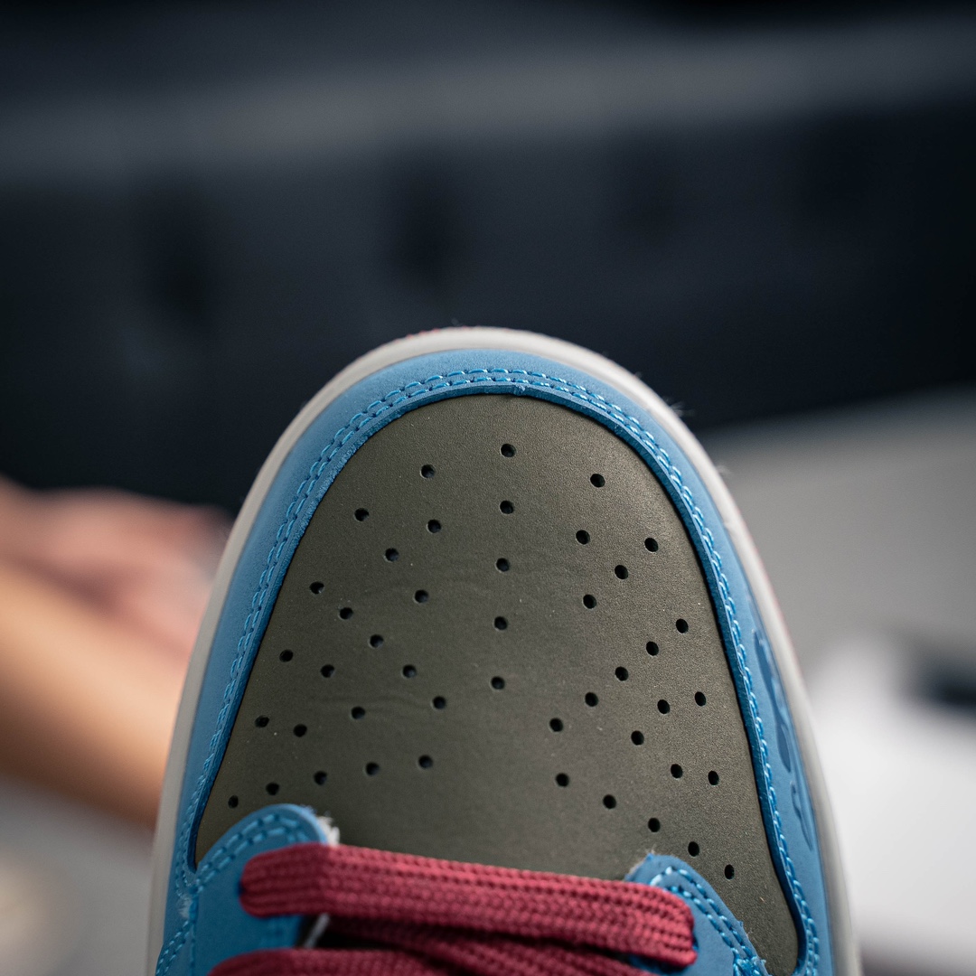 Travis Scott x Air Jordan 1 Low OG (1:1)_img_7