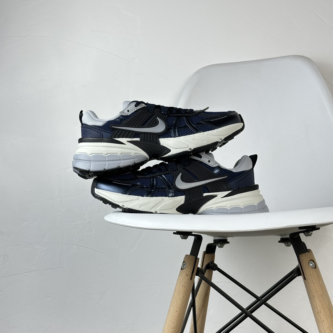 Nike V2K Run shoes (1:1)_img_1