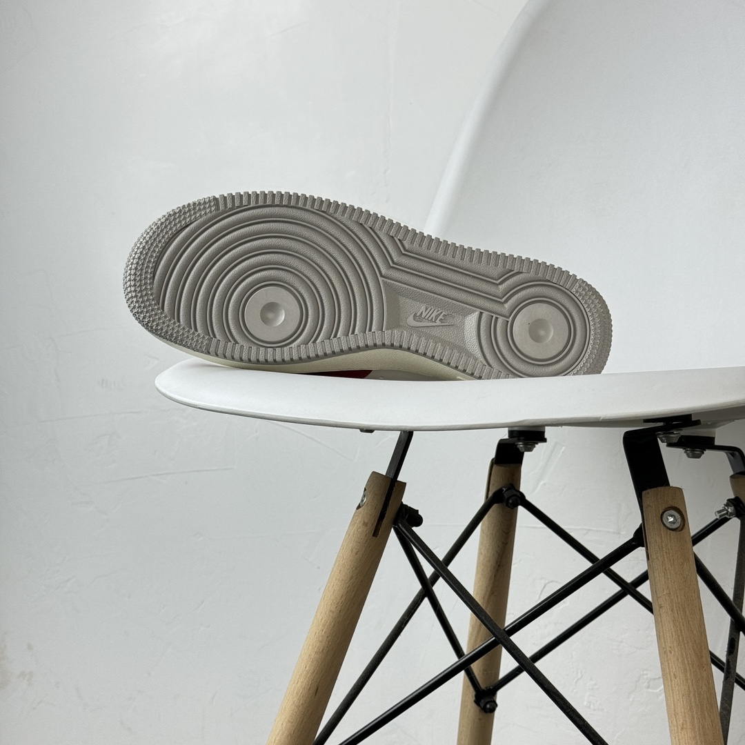 Nike Air Force 1 '07 LV8 (1:1)_img_8