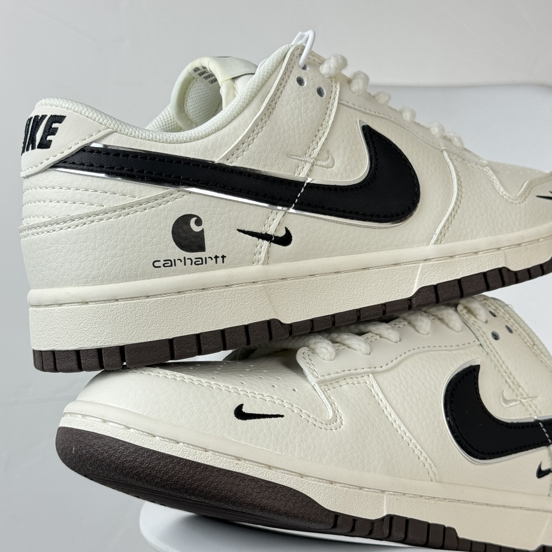 Nike Dunks with Carhartt branding (1:1)_img_2
