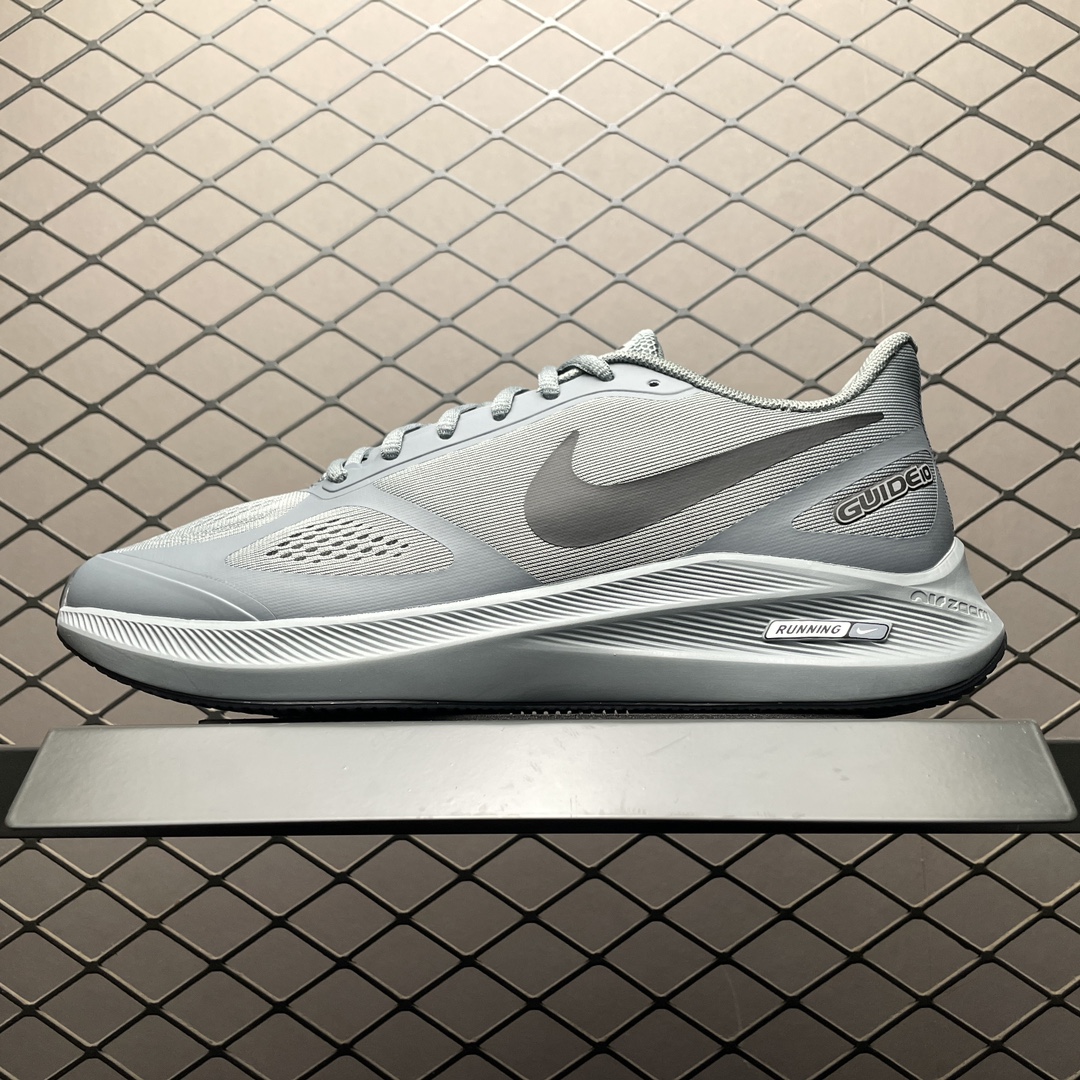 Nike Zoom Structure 7X (1:1)