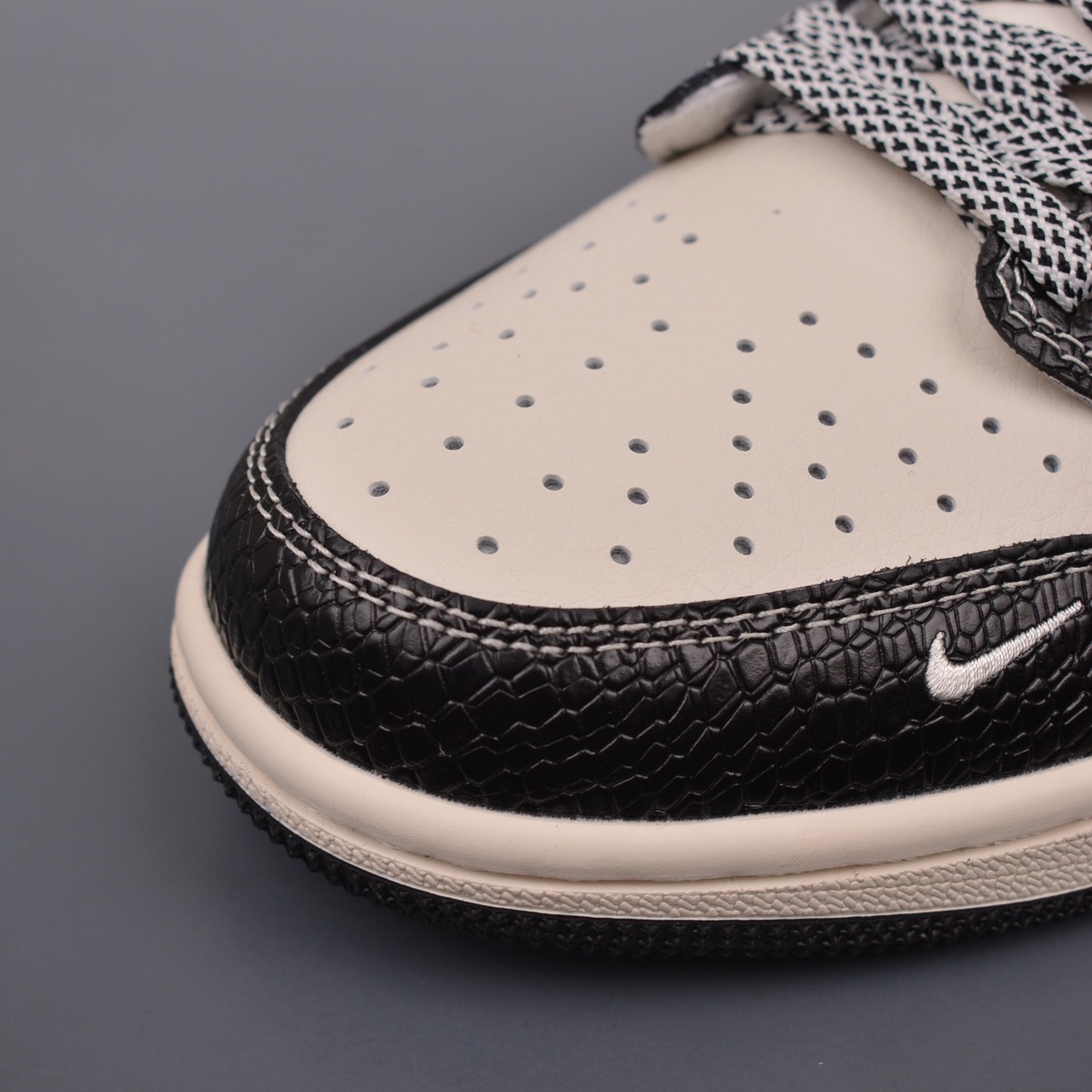 Nike Air Jordan 1 Low (1:1)_img_3