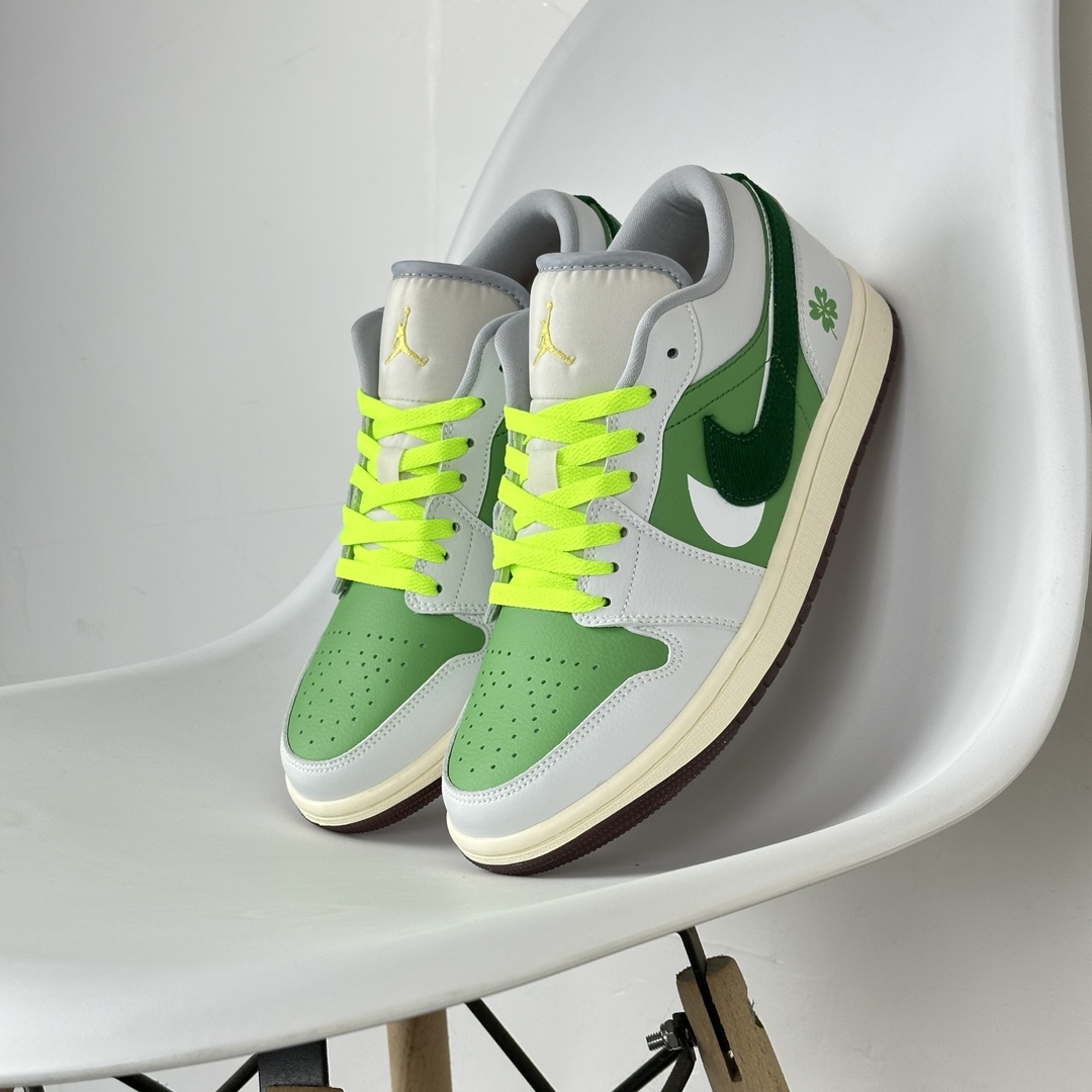 Nike Air Jordan I (1:1)