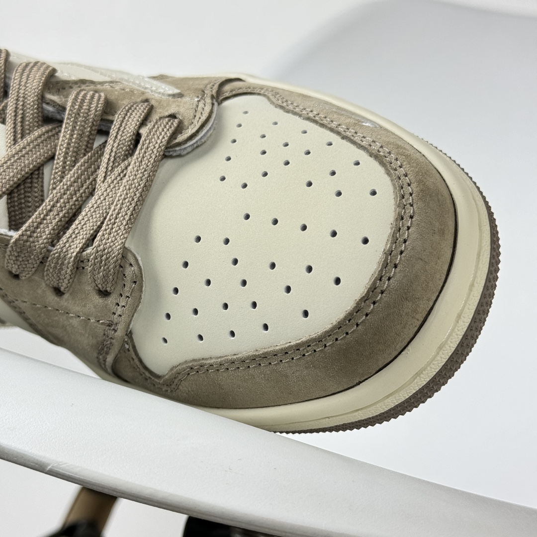 Travis Scott x Air Jordan 1 Low OG "Reverse Mocha" (1:1)_img_4