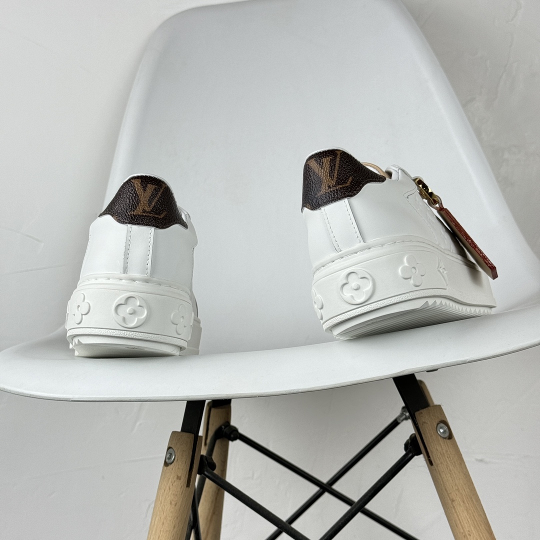 Louis Vuitton Time Out Sneakers (1:1)_img_5