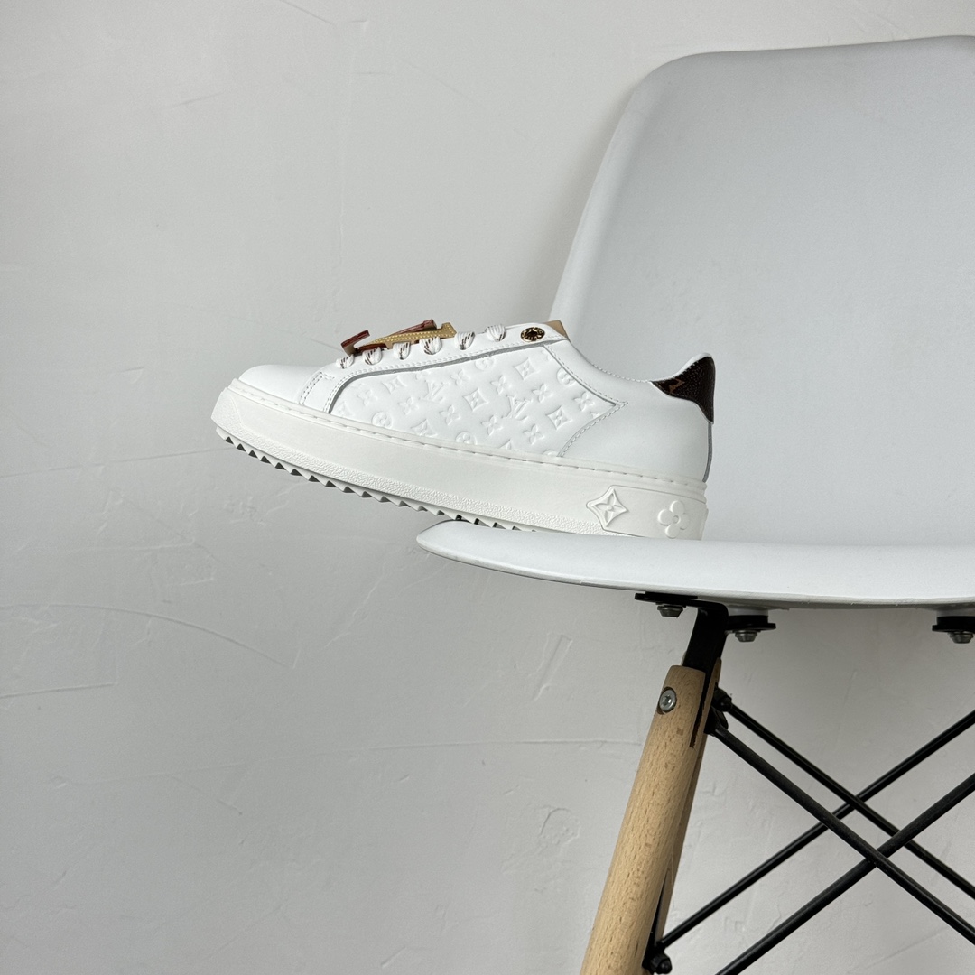 Louis Vuitton Time Out Sneakers (1:1)_img_7