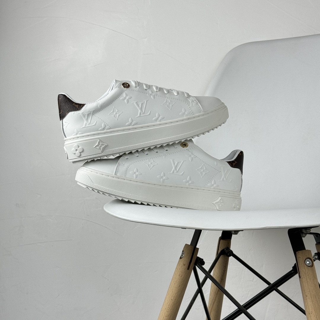 Louis Vuitton Time Out Sneakers (1:1)_img_9