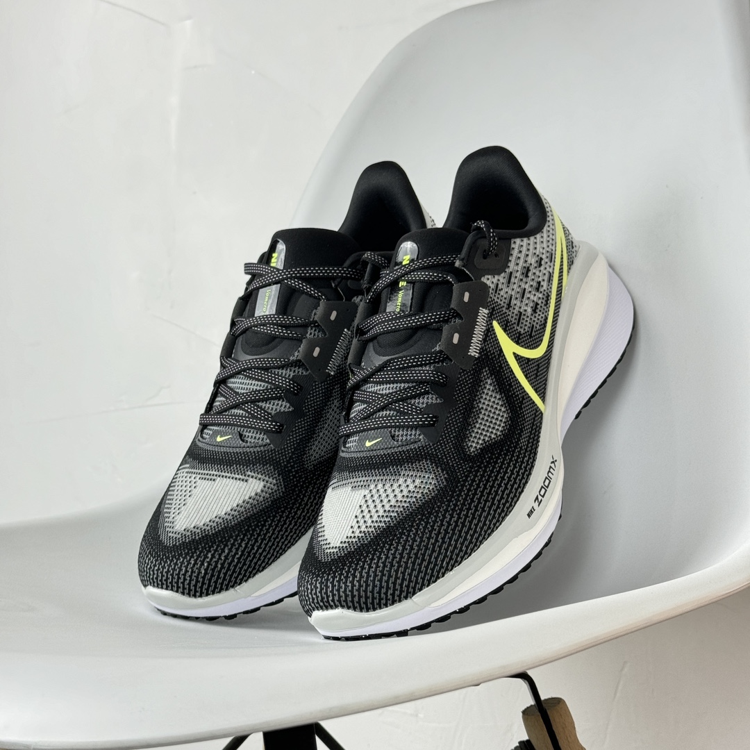 Nike Vomero 17 (1:1)