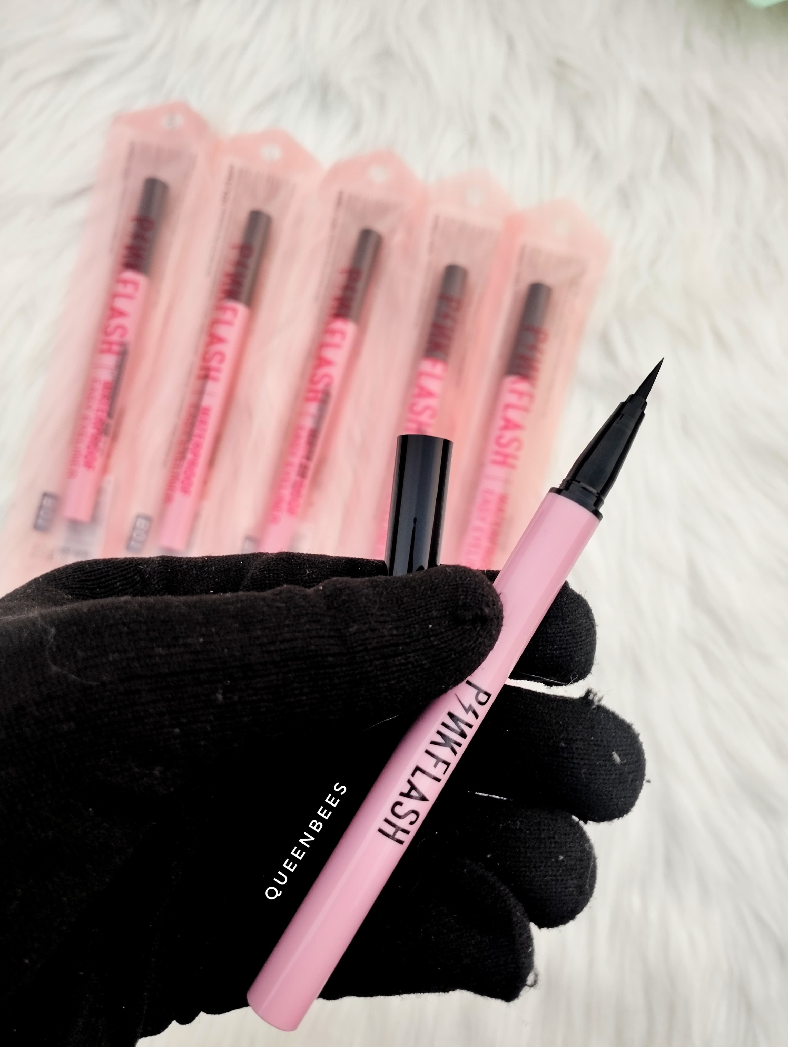 Pink Flash waterproof Pen Eyeliner