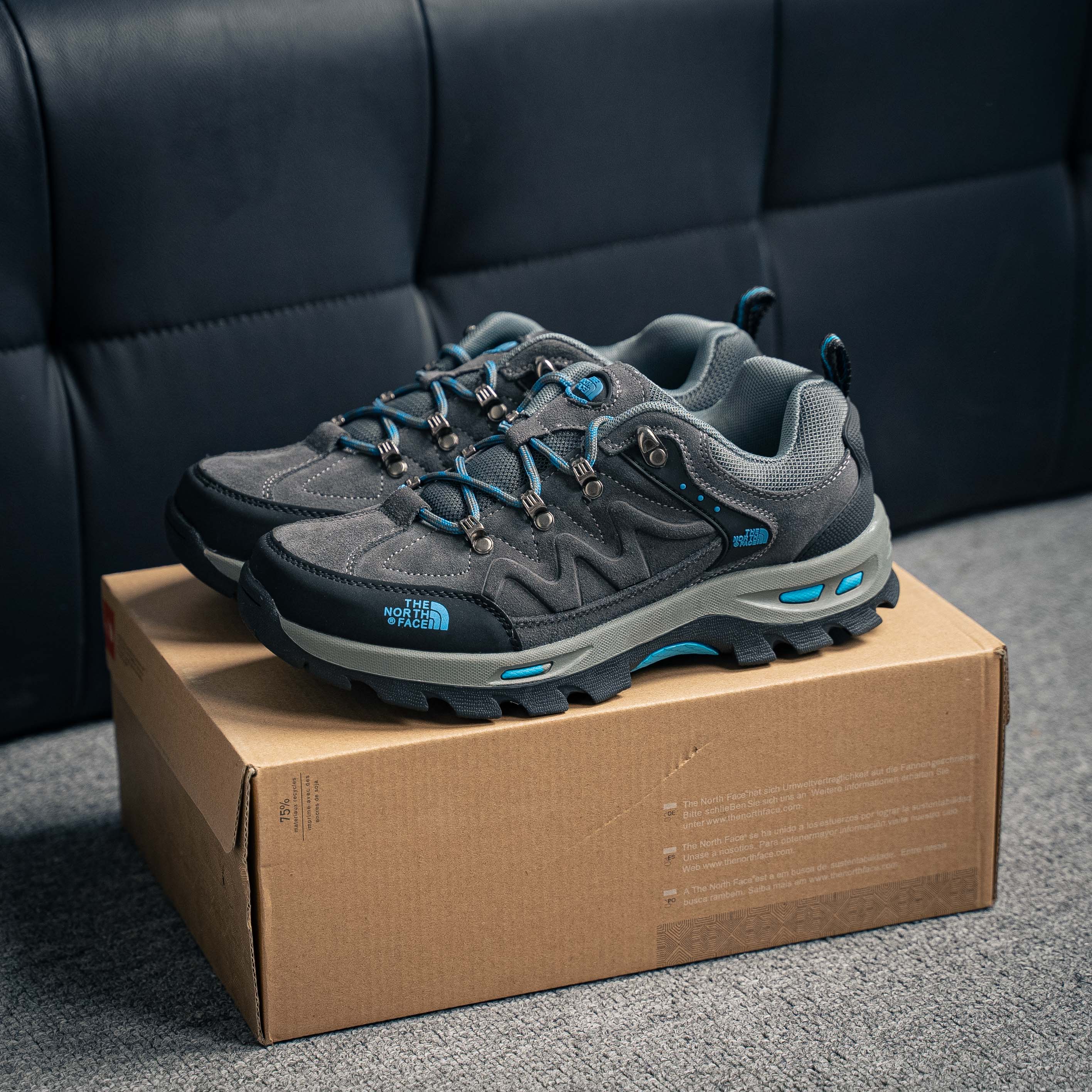 The North Face Sneakers (1:1)_img_3