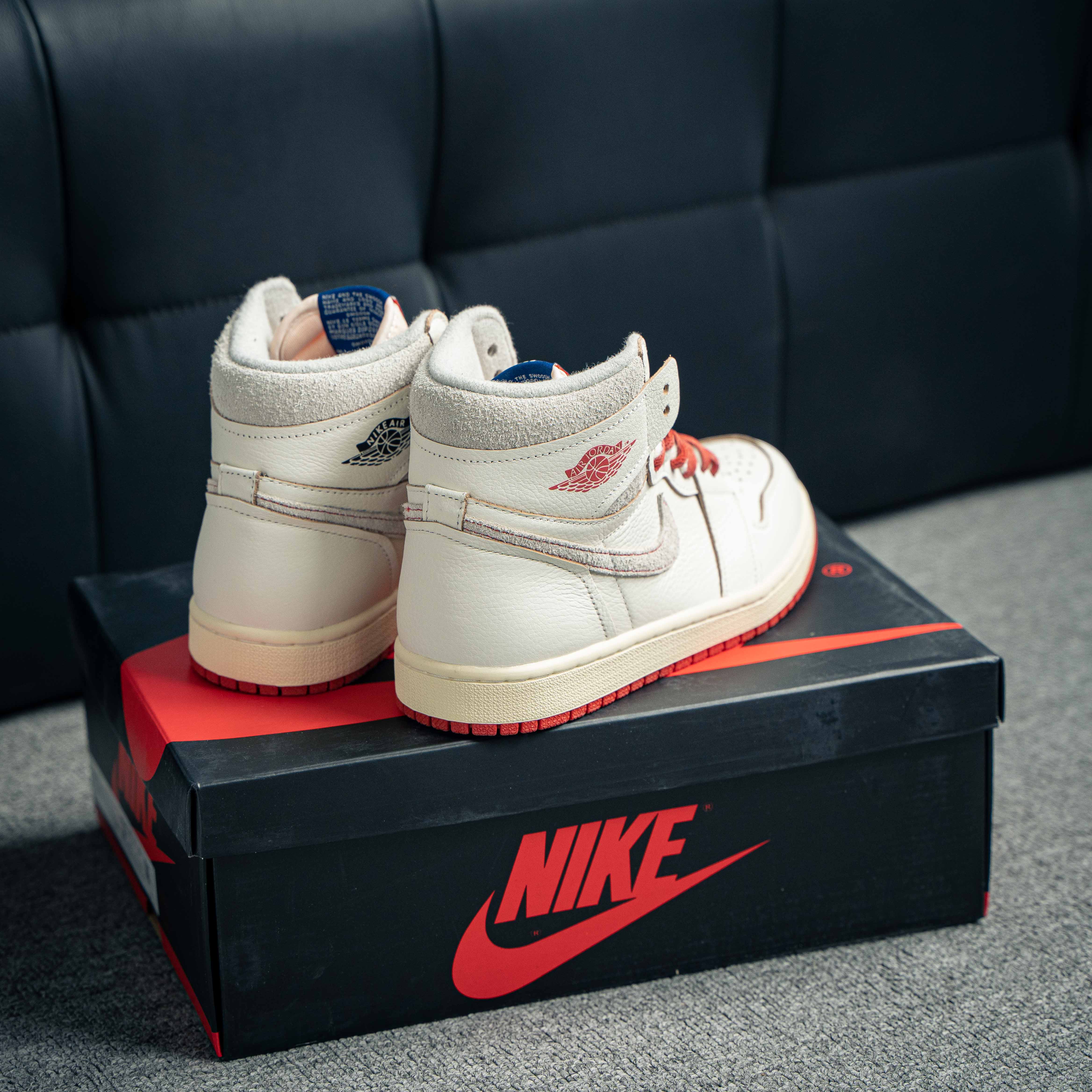 Nike Air Jordan 1 Retro High OG (1:1)_img_4