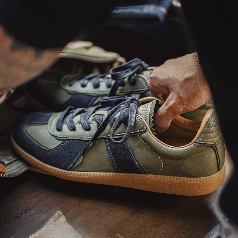 Low Top Training Shoes_img_1