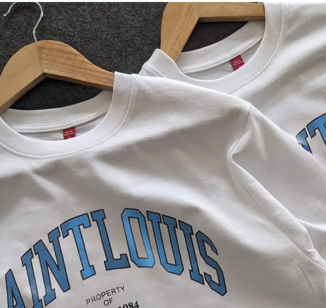 White oversized t-shirt -Saint Louis_img_2