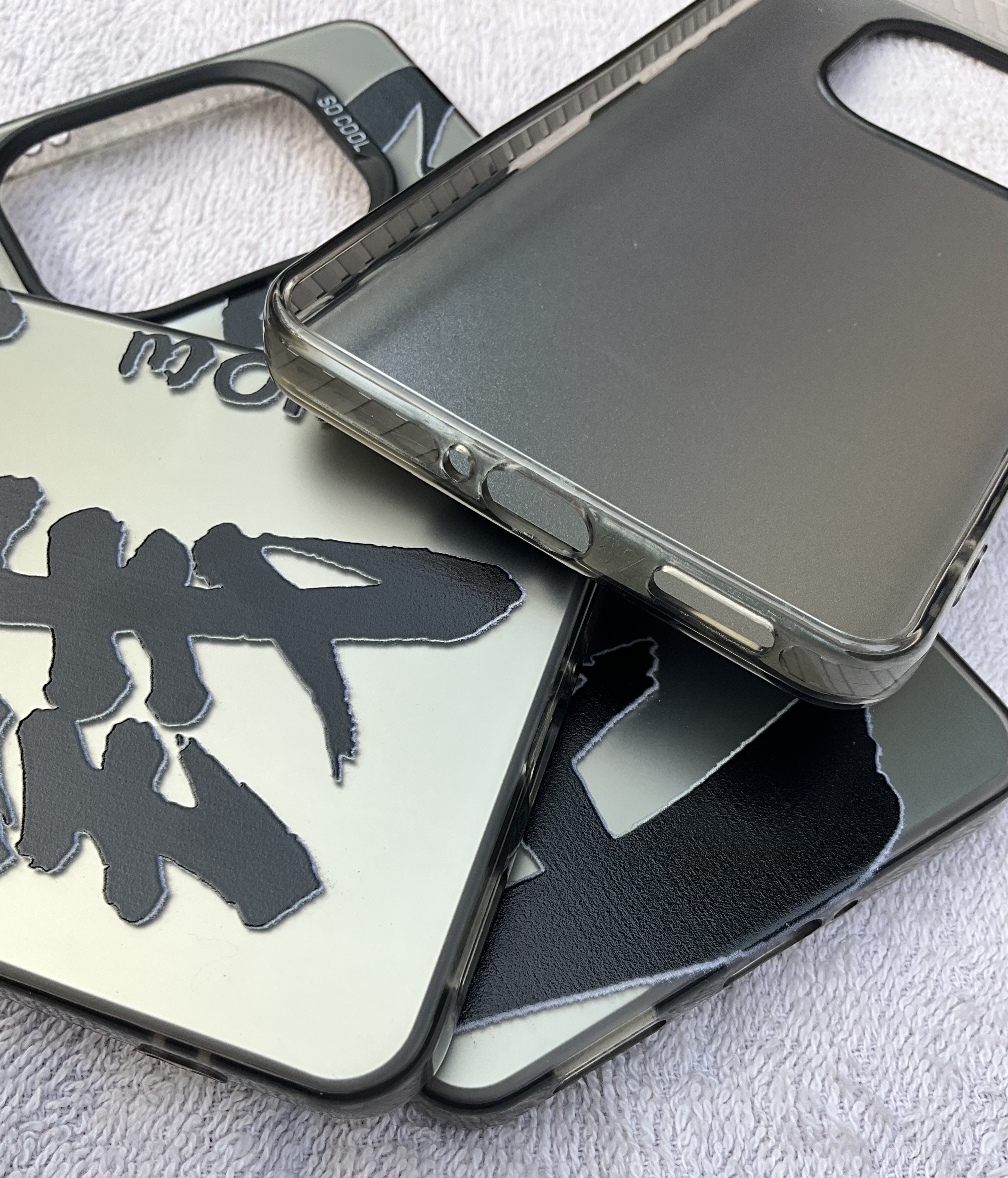 IQOO Z9Turbo hard pc side soft protective case_img_1