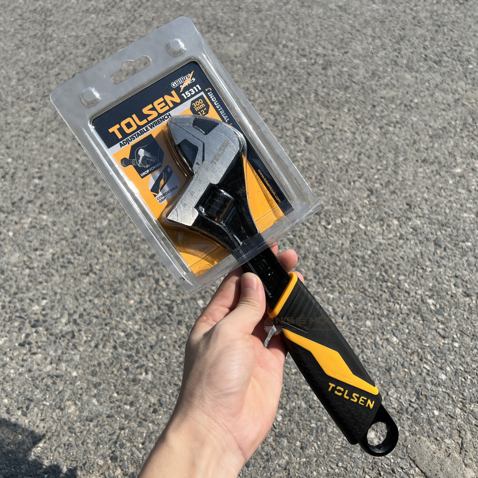 Tolsen Adjustable Wrench (300mm, 12”) Industrial GRIPro Series Model 15311