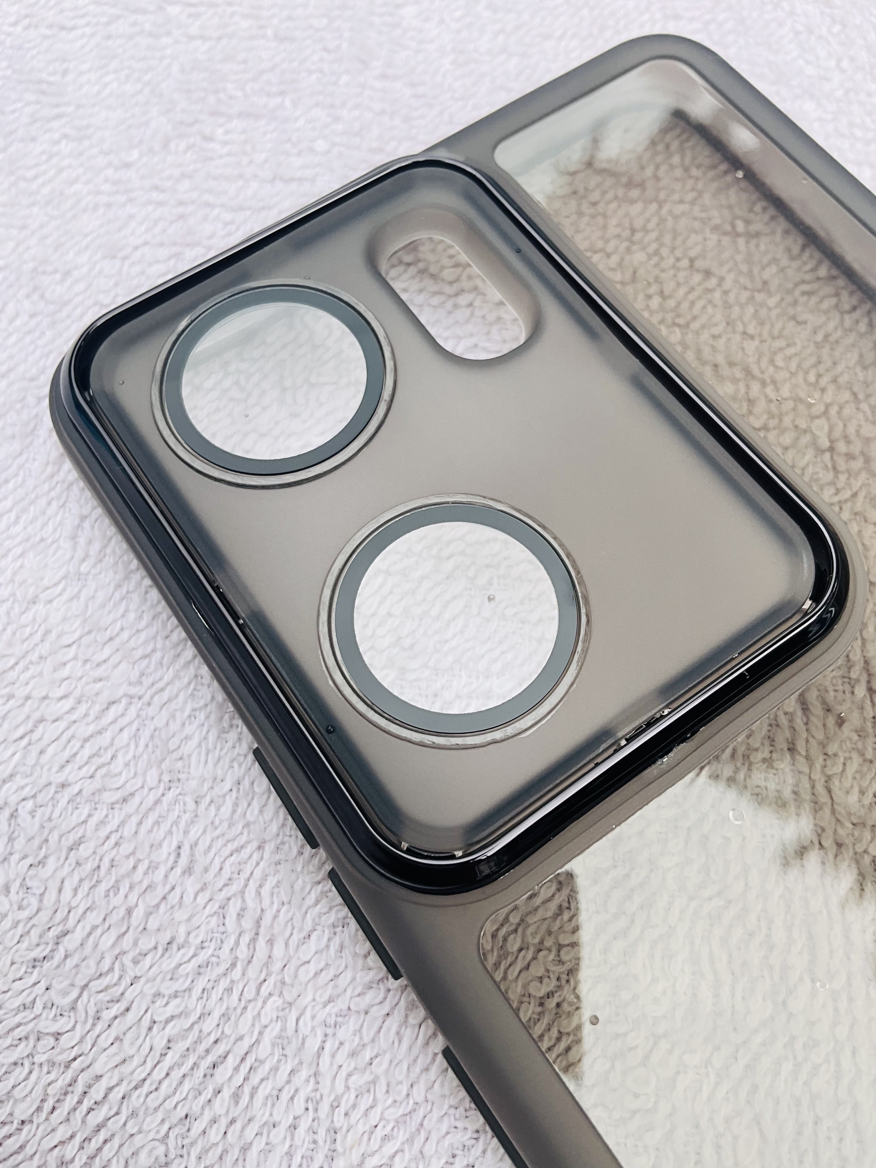 IQOO Neo9 premium soft transparent case with lens_img_1