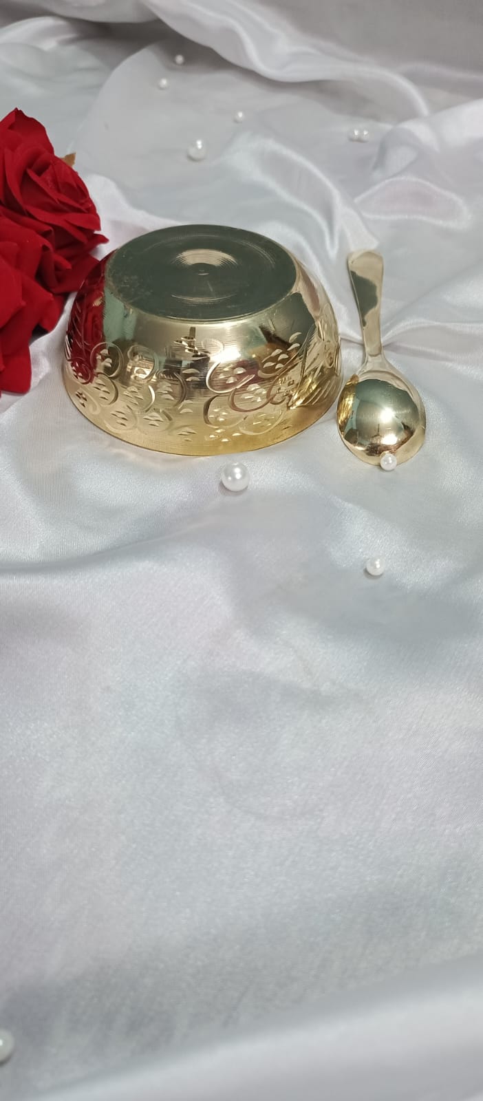 পিতলের ডিজাইন বাটি এবং চামচ_img_1