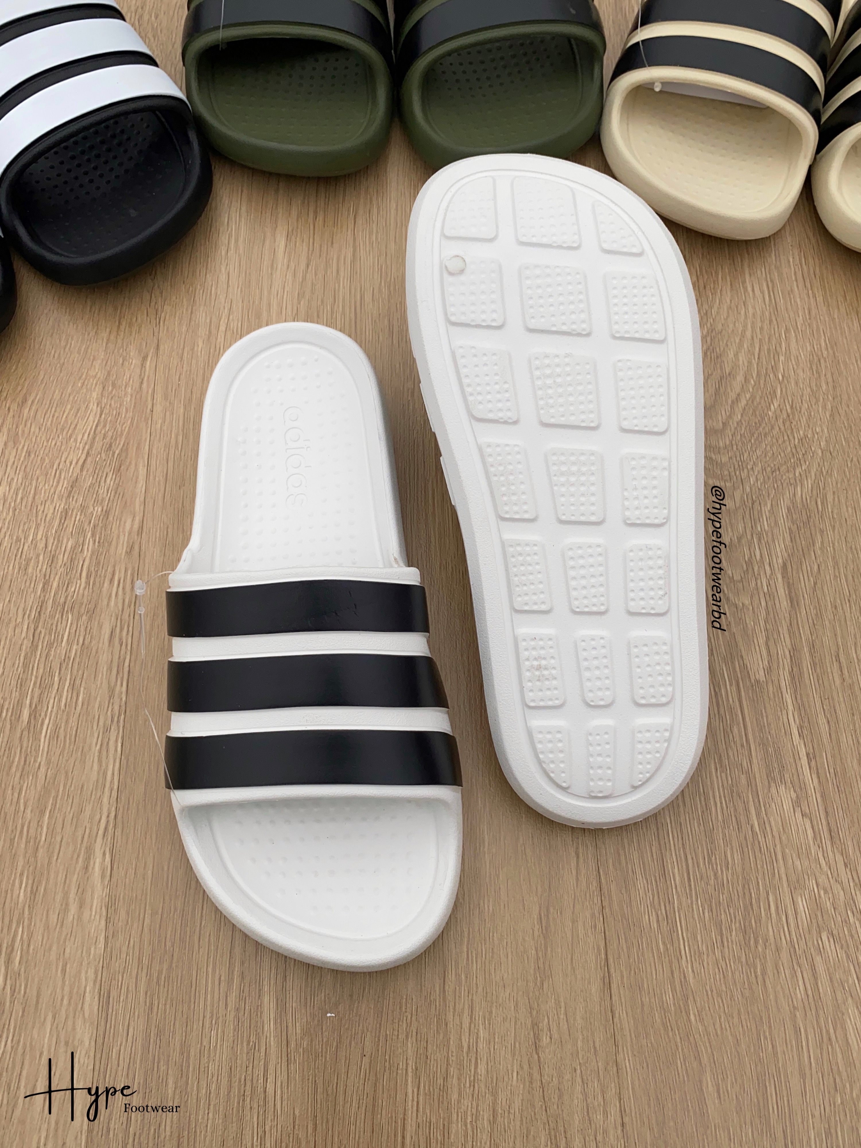 Adidas slide (White) Italy Variant_img_2