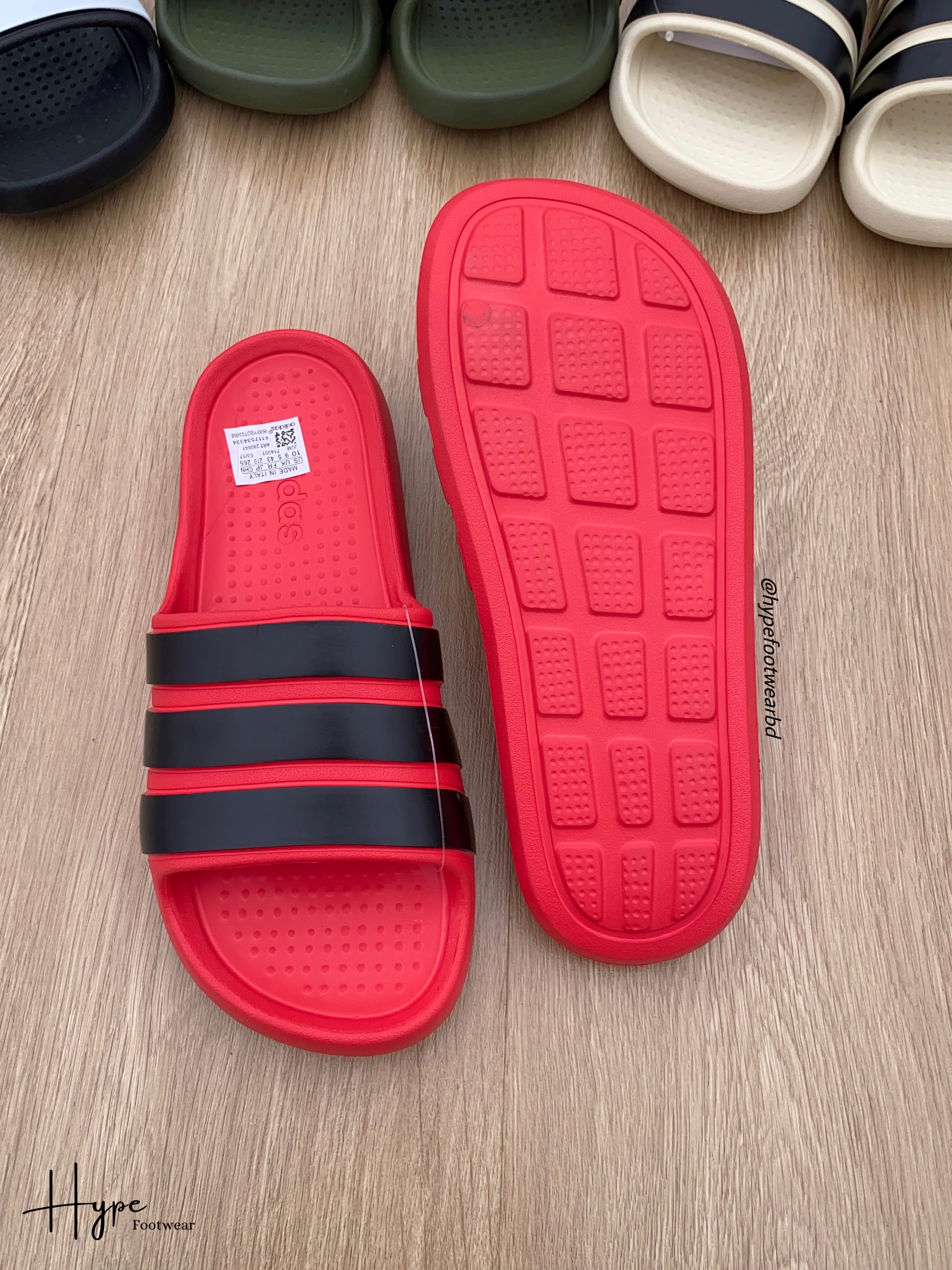 Adidas slide (Red) Italy Variant_img_2