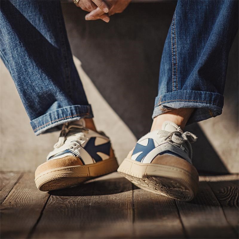 Premium Retro Sneakers._img_2