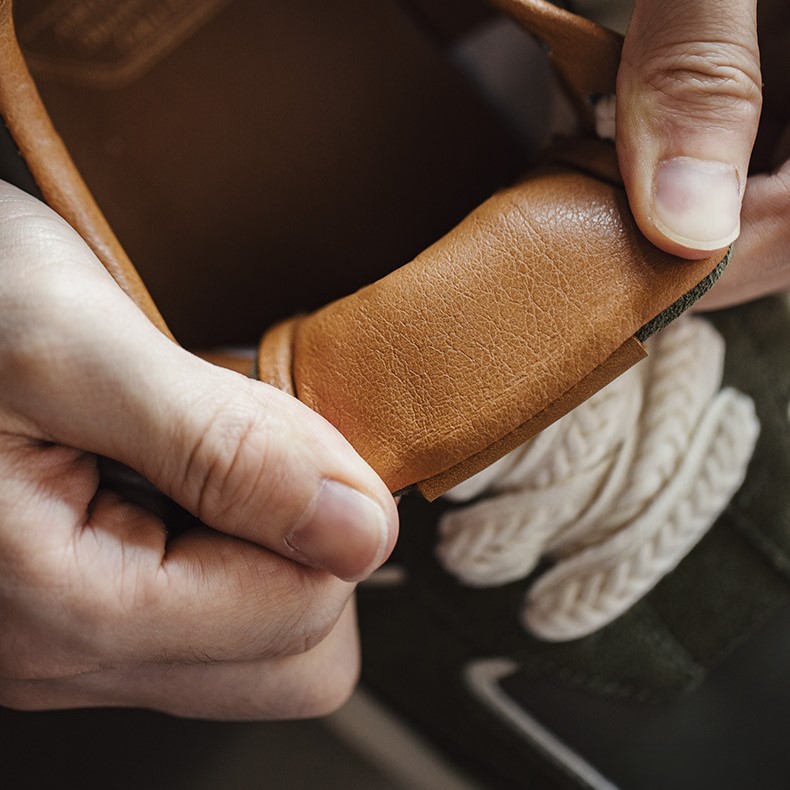 Retro Thick Soled Sneakers_img_5