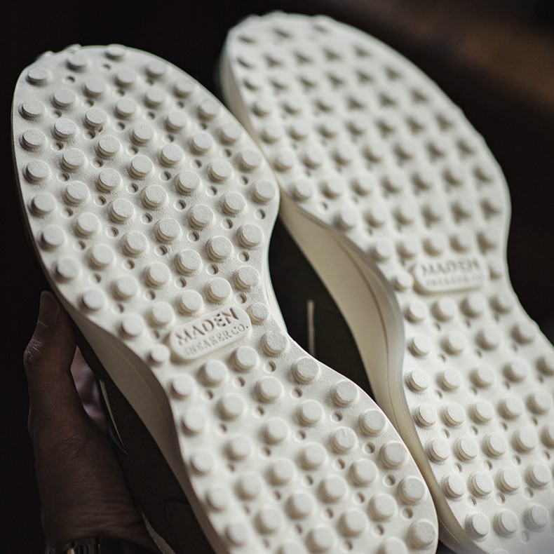 Retro Thick Soled Sneakers_img_6